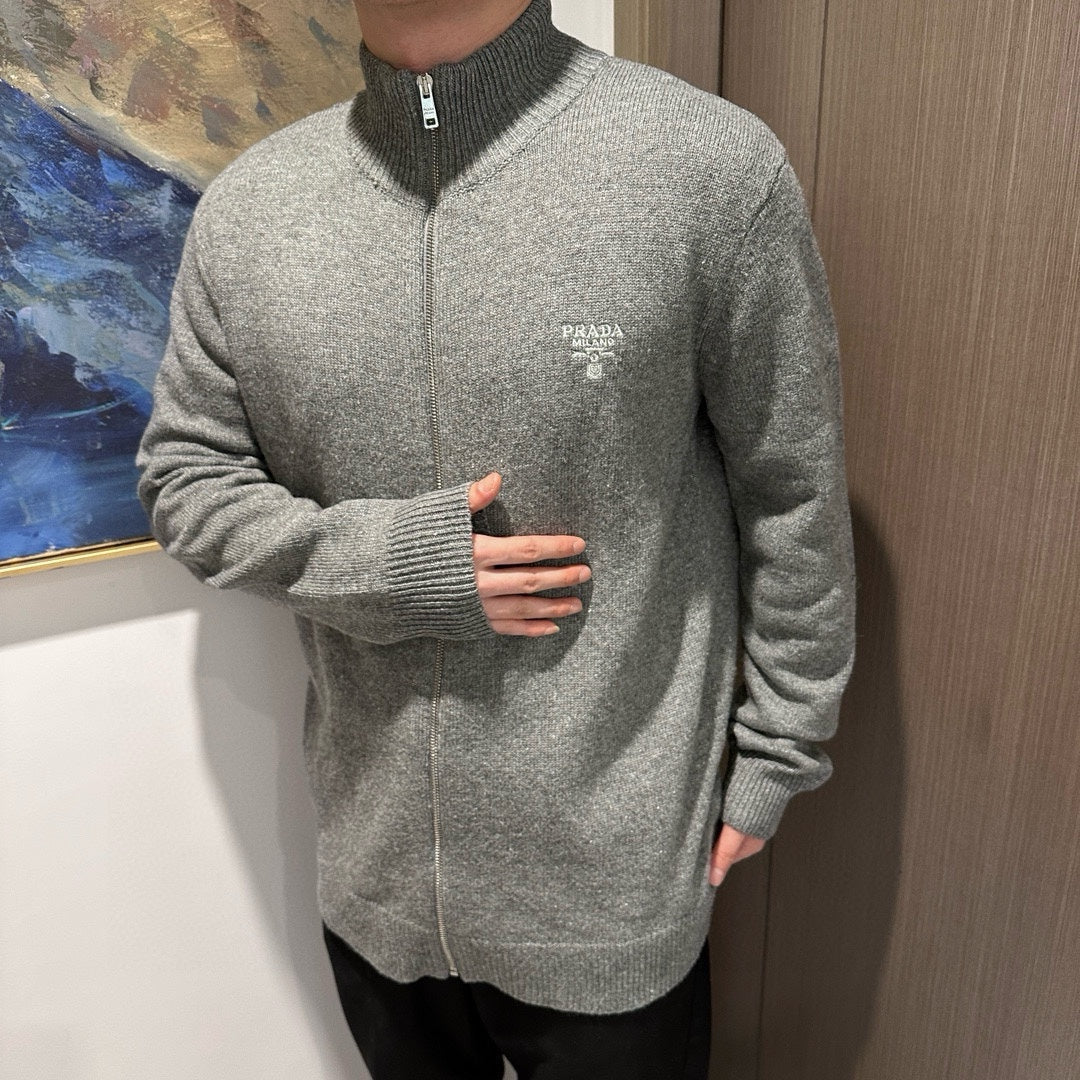 체인2호/프라다 남성 울 자수 지퍼 카디건
