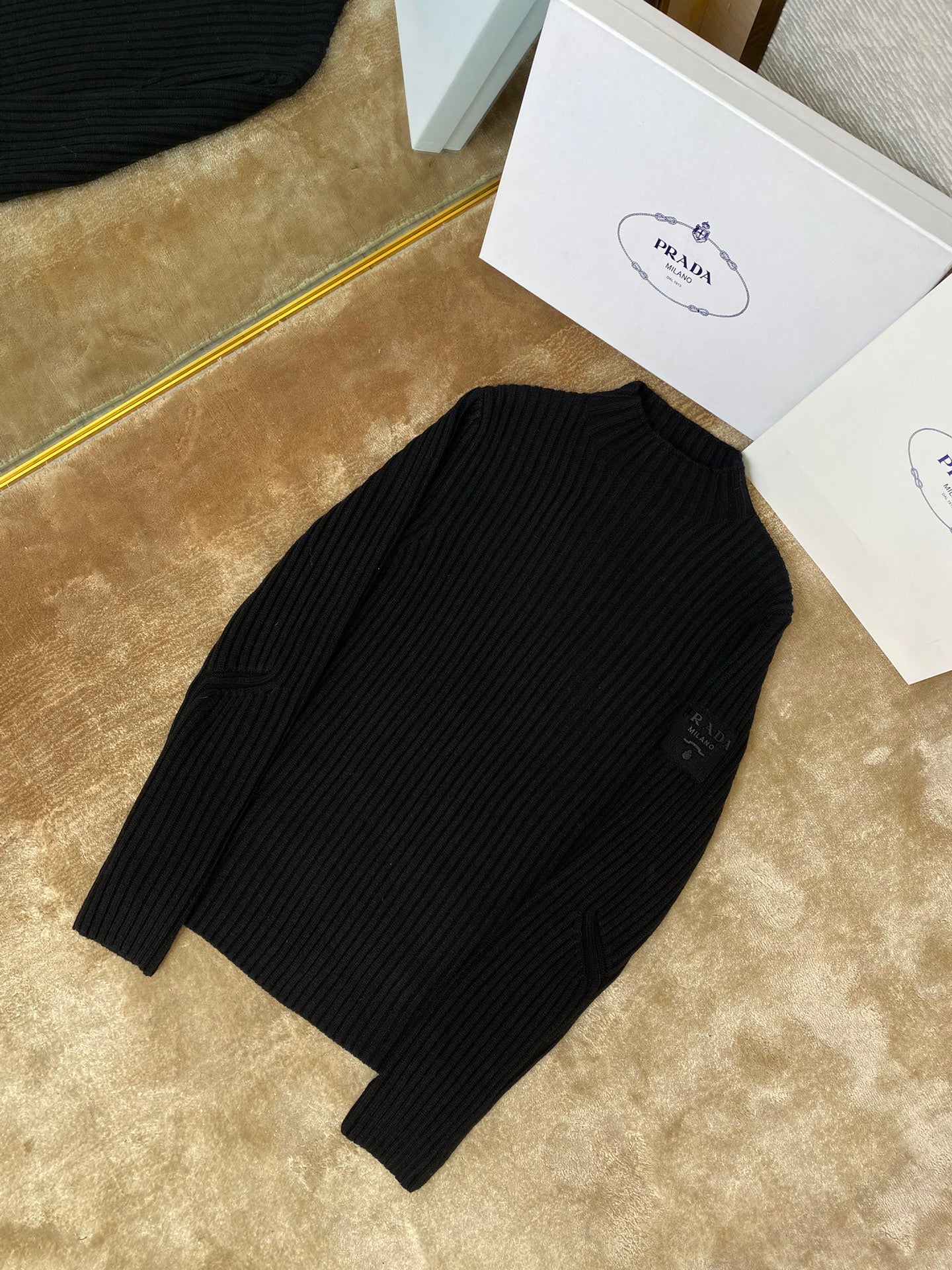 체인2호/프라다 남성 터틀넥 스웨터