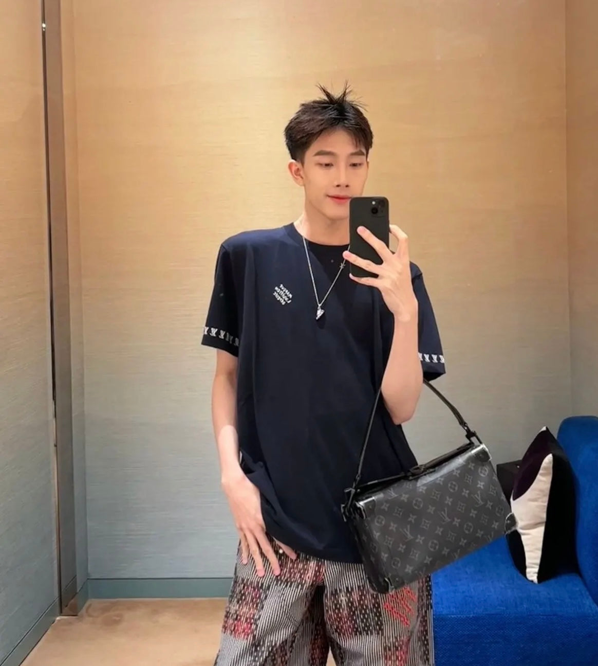 타일공장/루이비통 남성 반팔