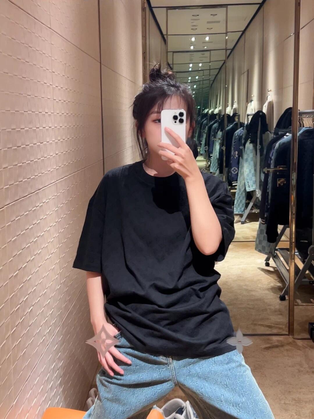 R공장/루이비통 남성 반팔 티셔츠