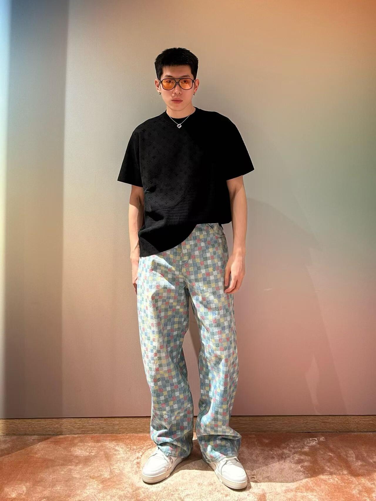R공장/루이비통 남성 반팔