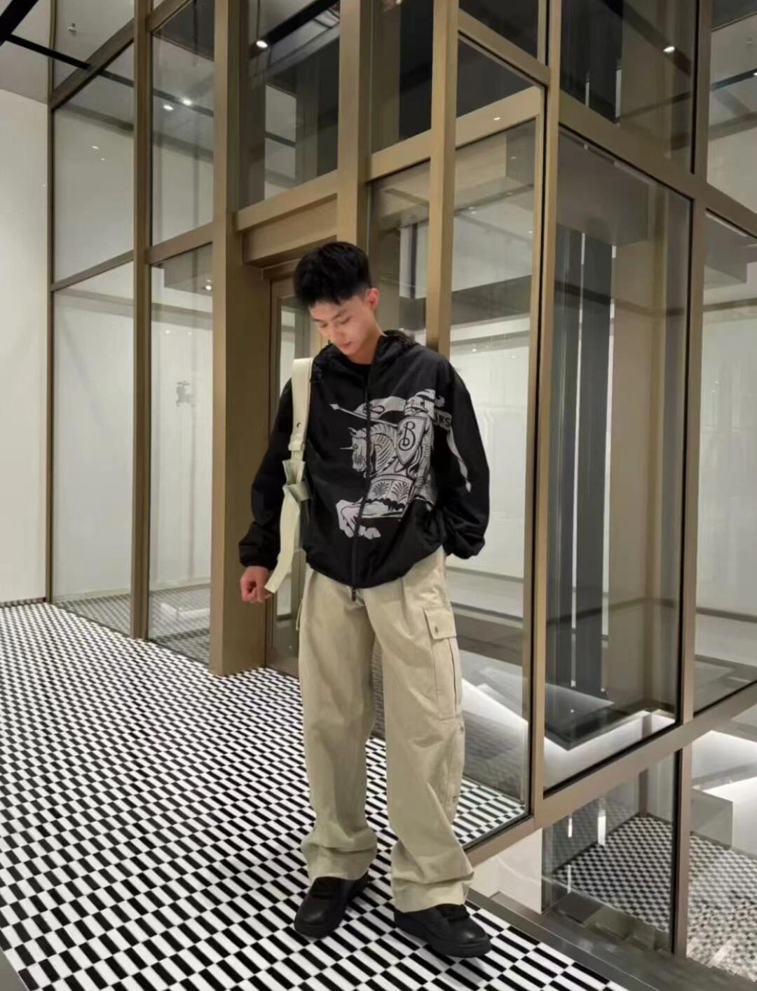R공장/버버리 남성 후드 자켓