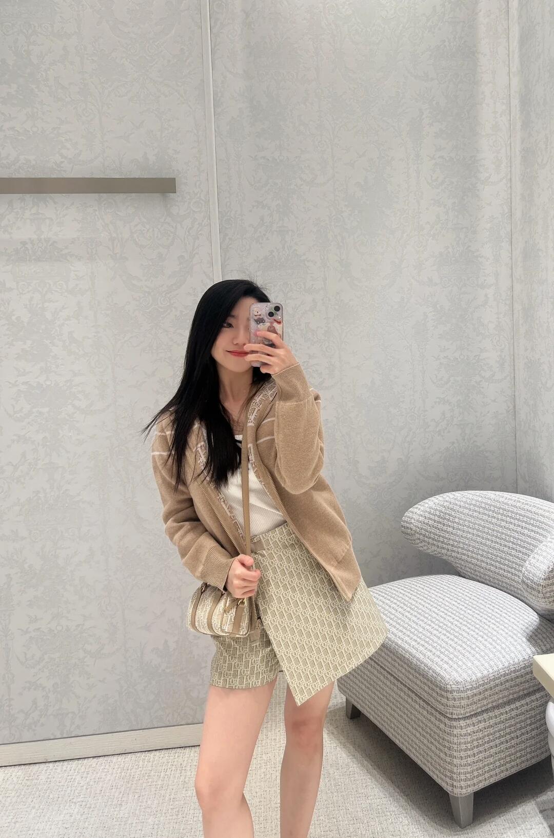 R공장/디올 여성 양면 후드 지퍼 가디건