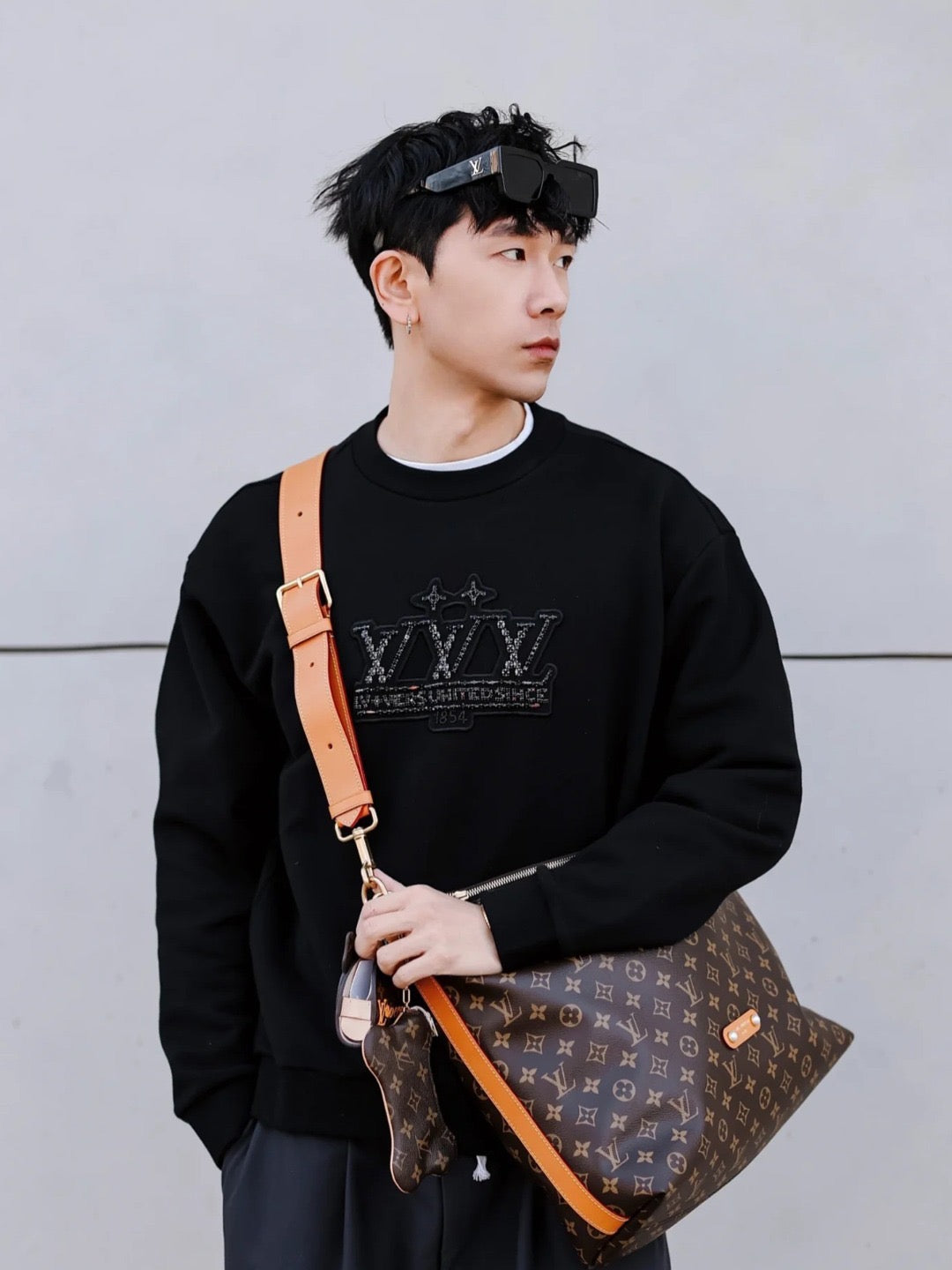 체인2호/루이비통 남성 맨투맨