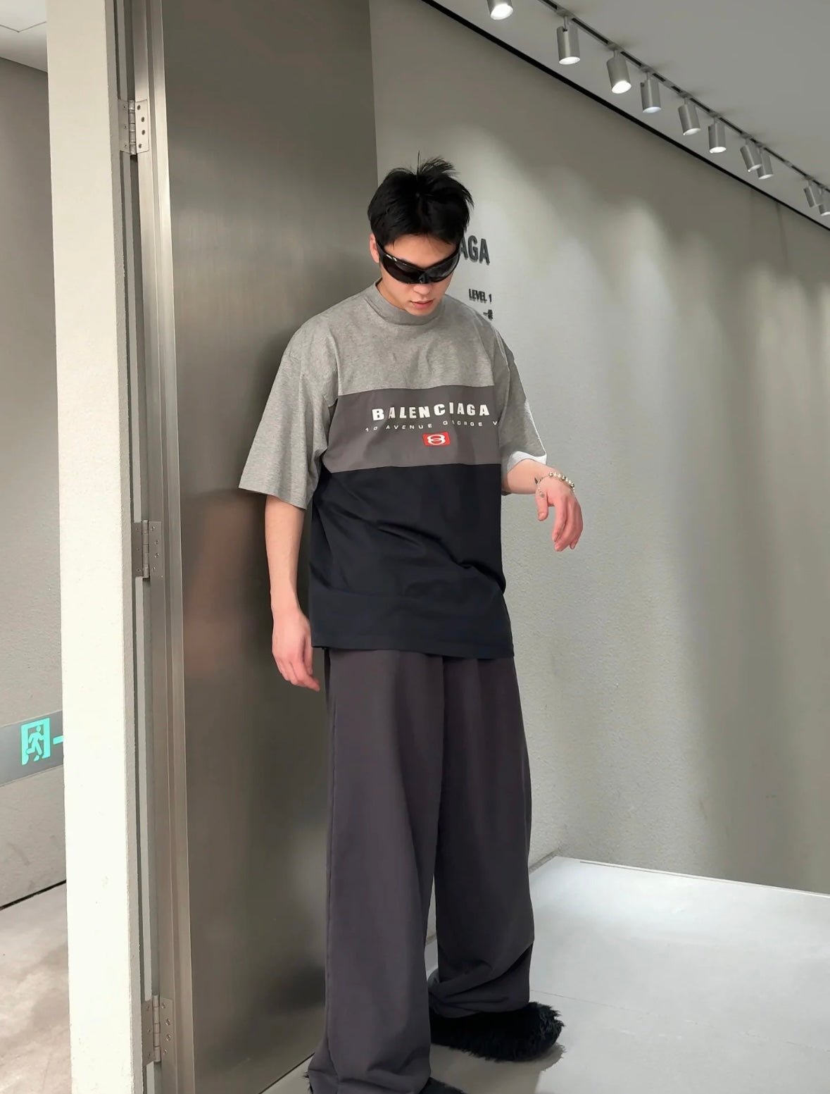 체인2호/발렌시아가 남성 반팔 티셔츠