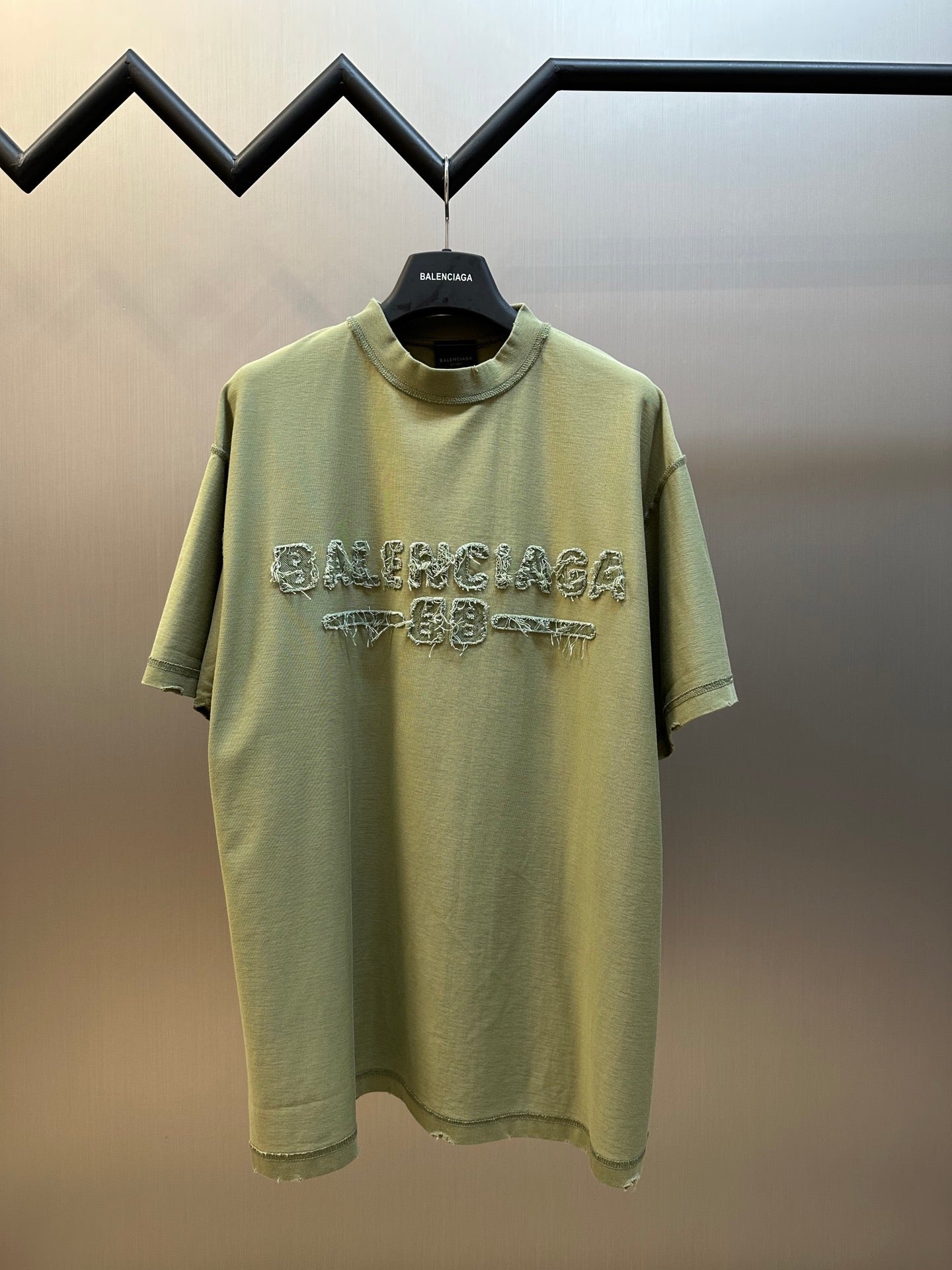 체인2호/발렌시아가 남성 반팔 티셔츠