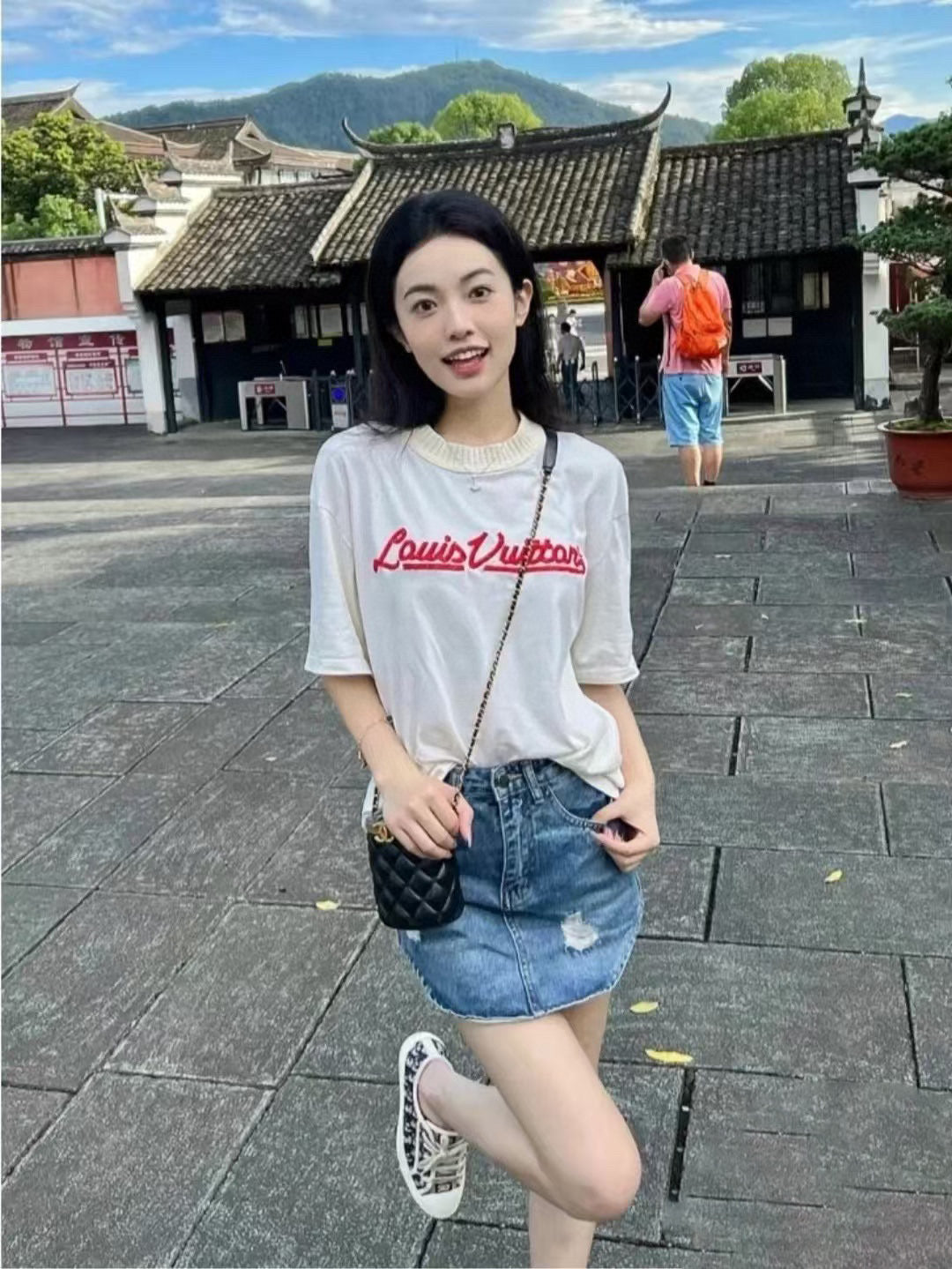 체인2호/루이비통 남성 라운드넥 반팔 티셔츠