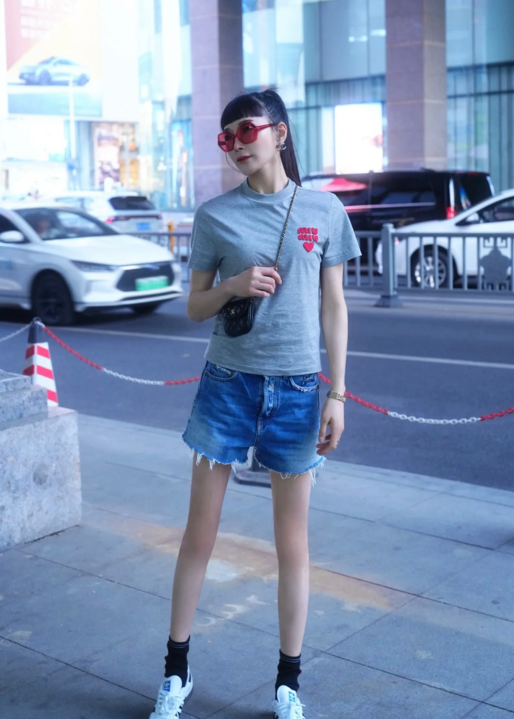 TJ셀러/미우미우 여성 반팔 티셔츠