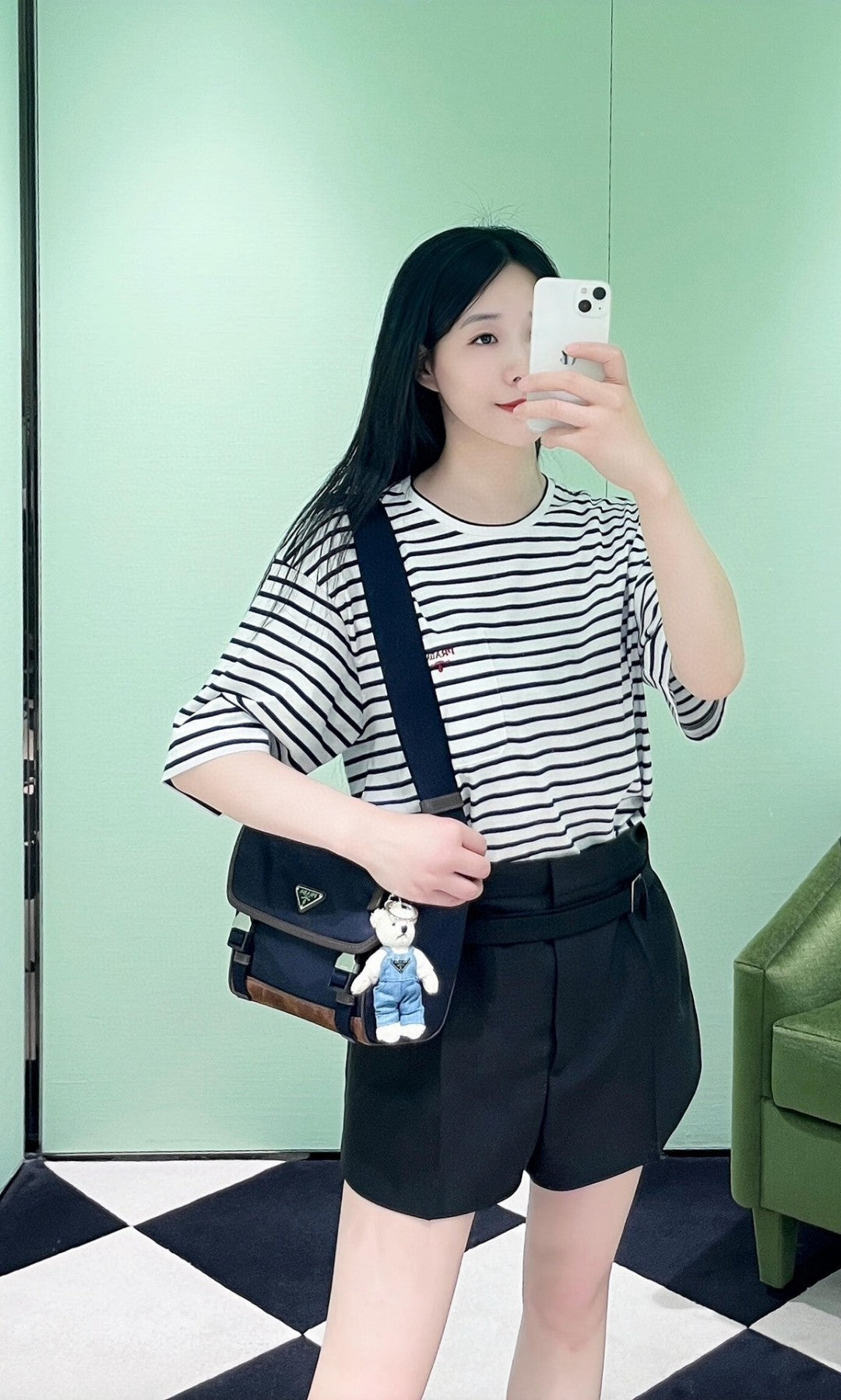 R공장/프라다 남성 반팔 티셔츠