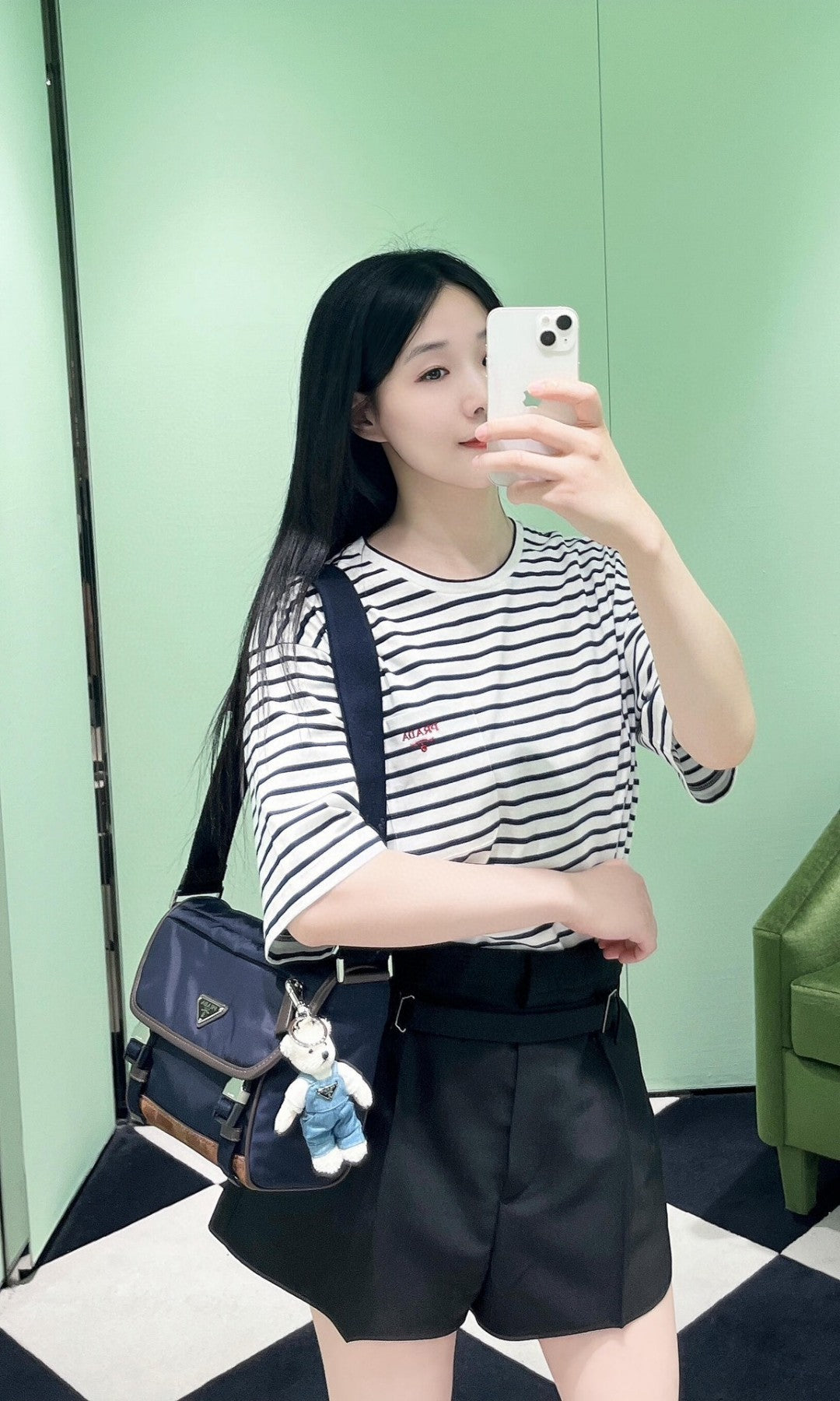 R공장/프라다 남성 반팔 티셔츠