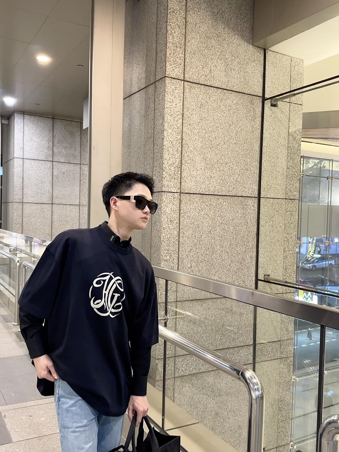 BVG / 지방시 남성 반팔 티셔츠