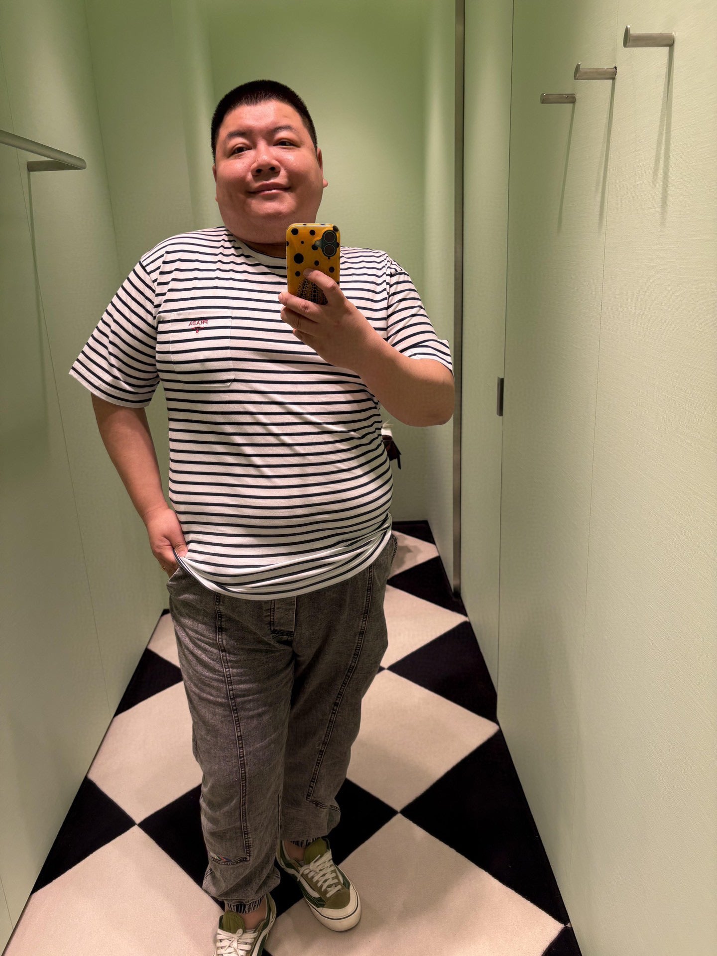 체인2호 / 프라다 남성 스트라이프 반팔 티셔츠