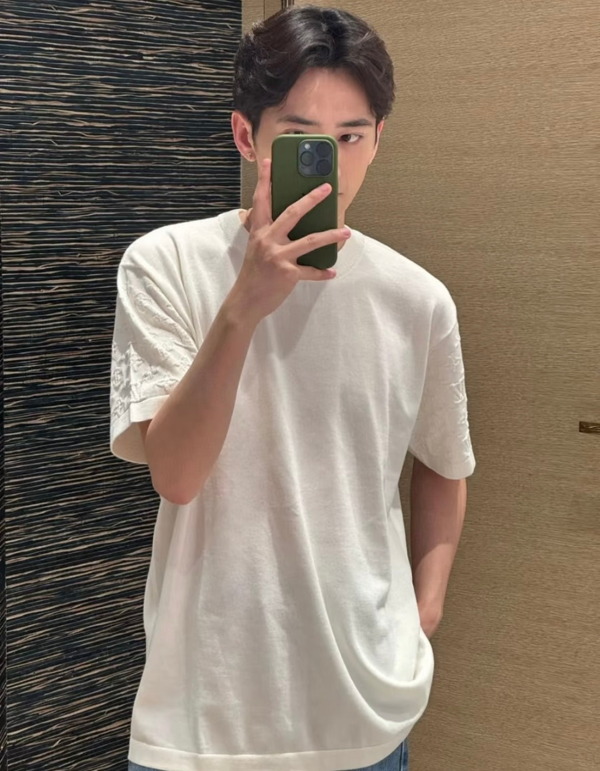 체인2호 / 루이비통 남성 반팔 티셔츠