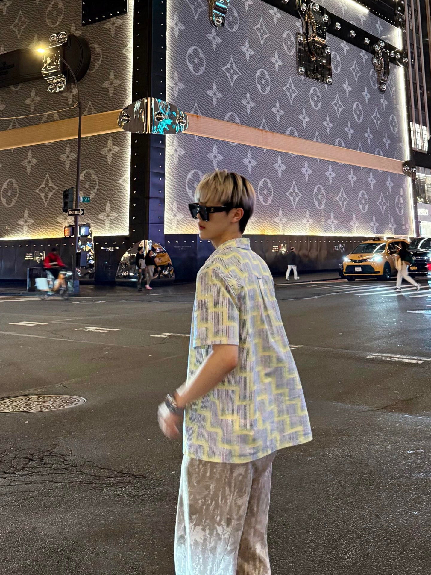 체인2호 / 루이비통 남성 반팔 셔츠