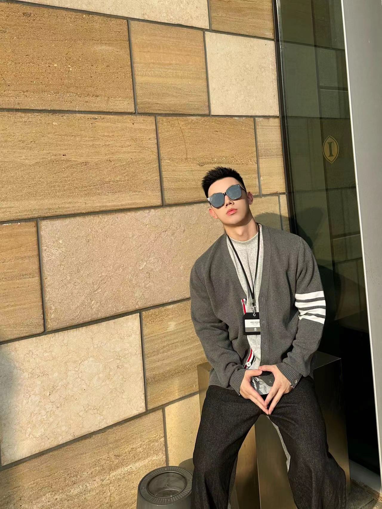 사슬 / 톰브라운 남성 니트 가디건