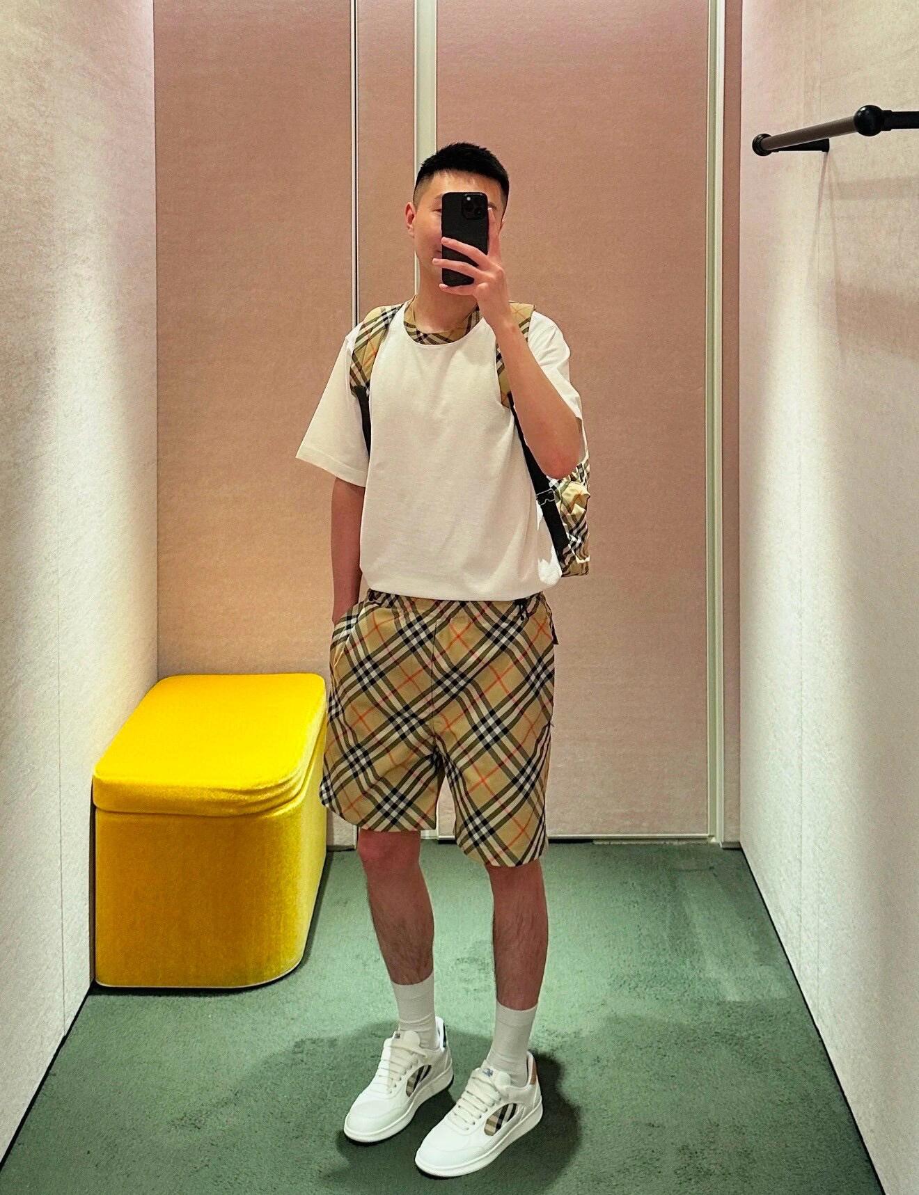 R공장 / 버버리 남성 반팔 티셔츠