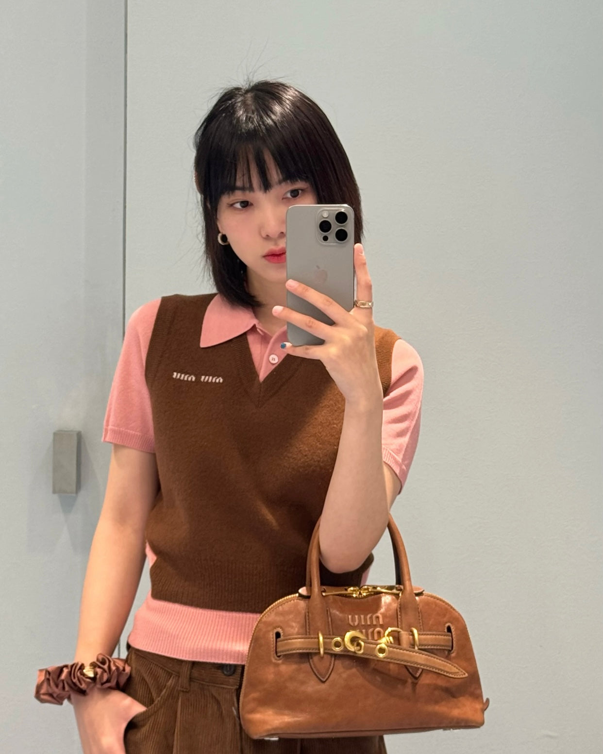 TJ셀러 / 미우미우 여성 반팔