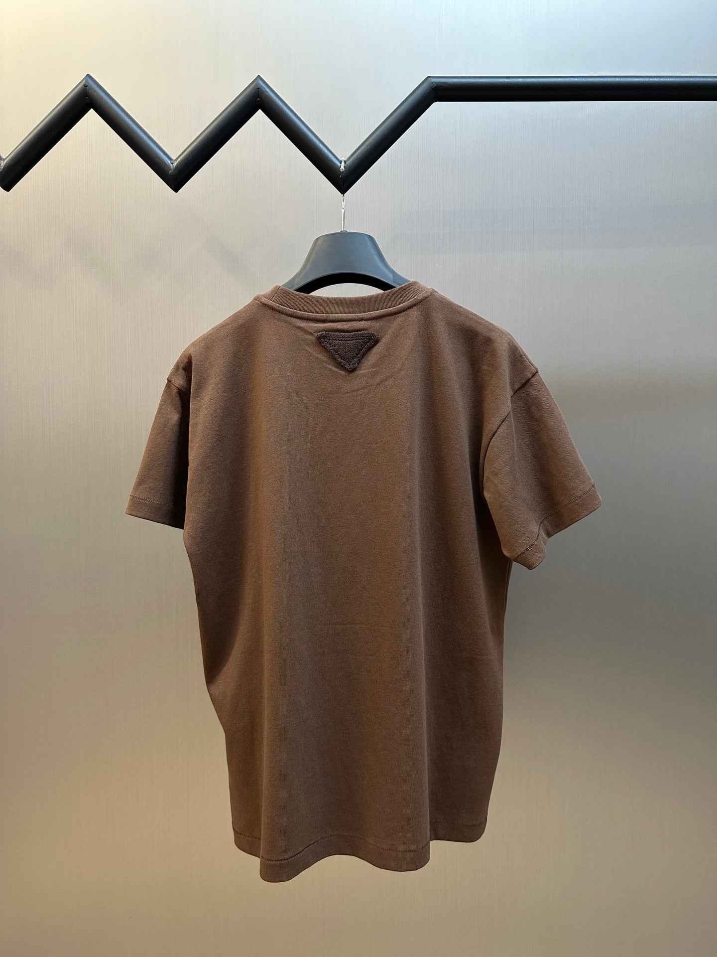 체인2호 / 프라다 남성 여성 반팔 티셔츠