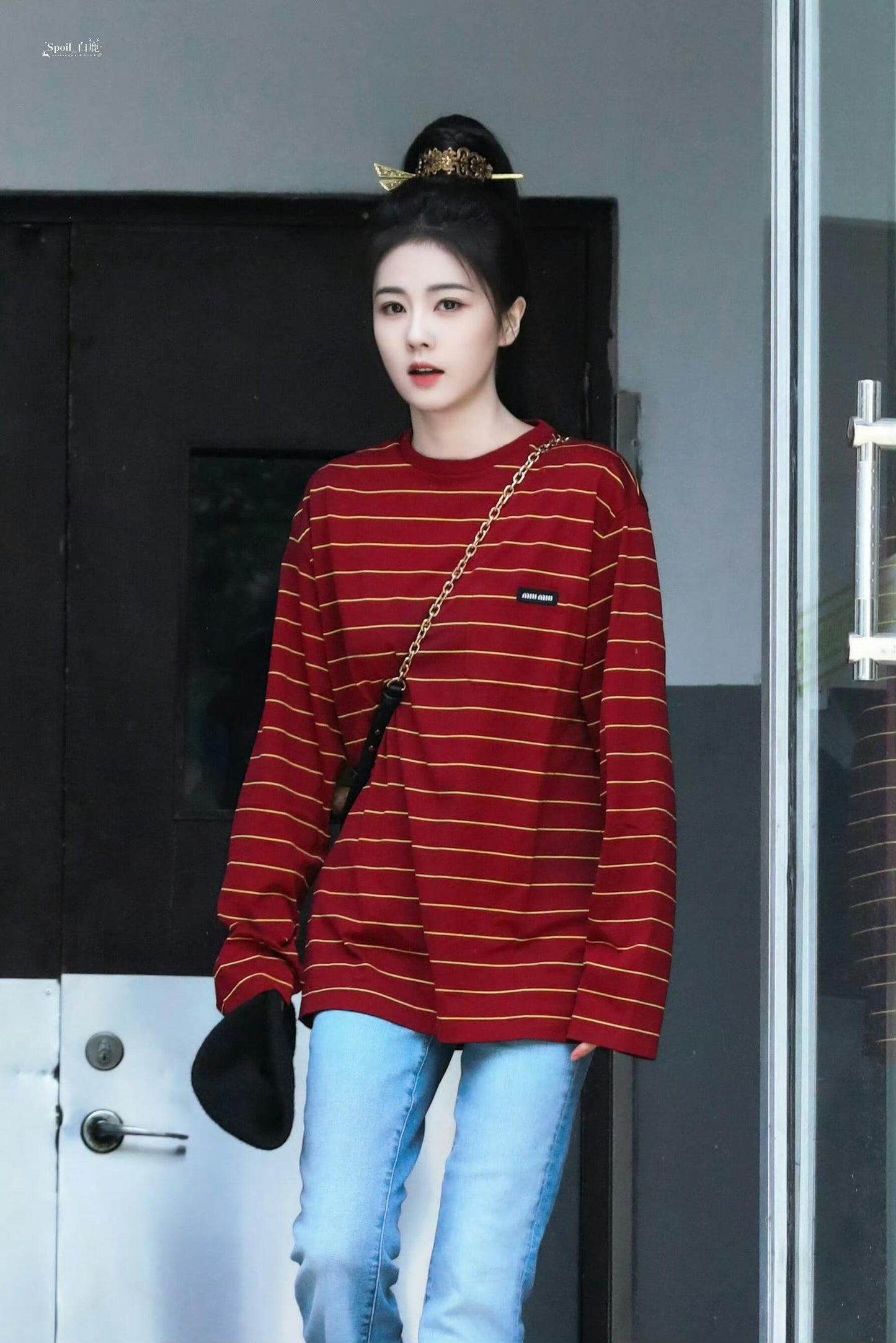 BVG / 미우미우 남성 여성 긴팔 티셔츠