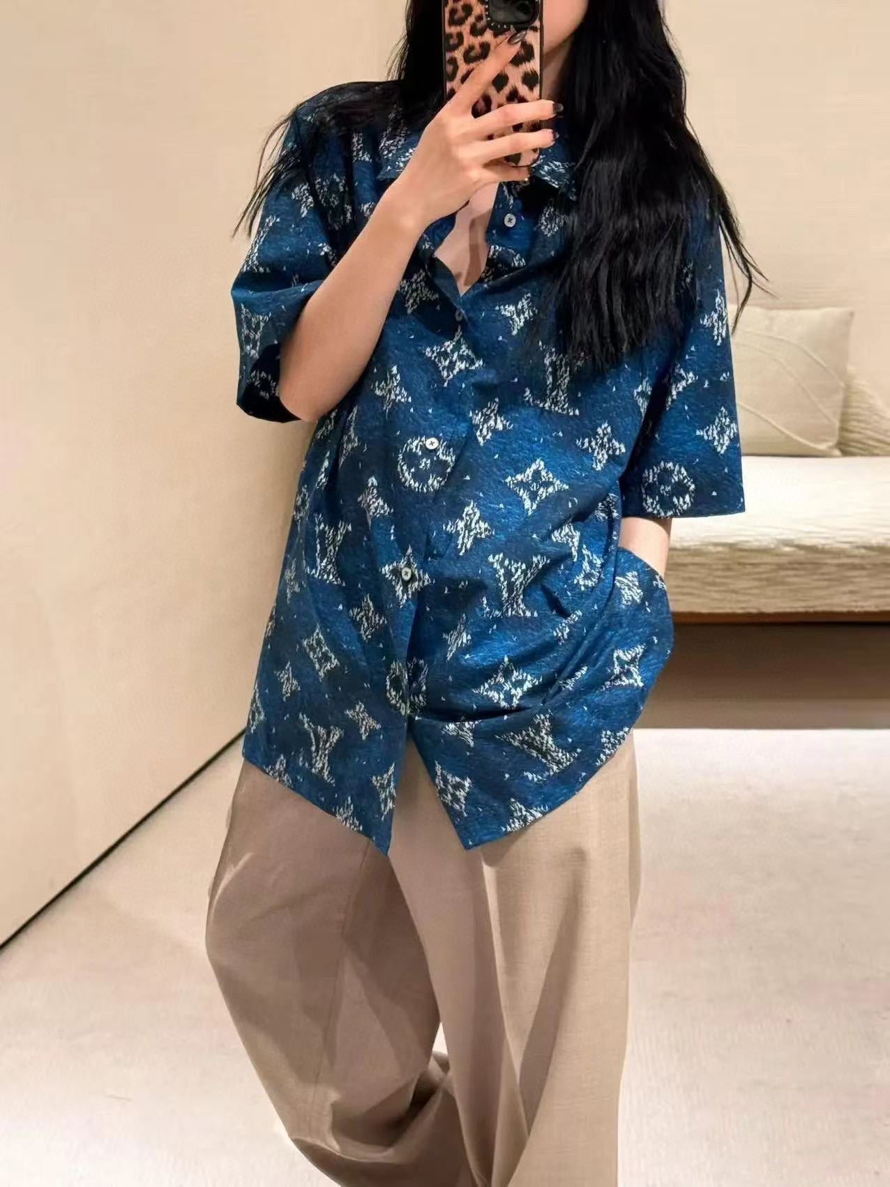 체인2호 / 루이비통 남성 프린트 반팔 셔츠