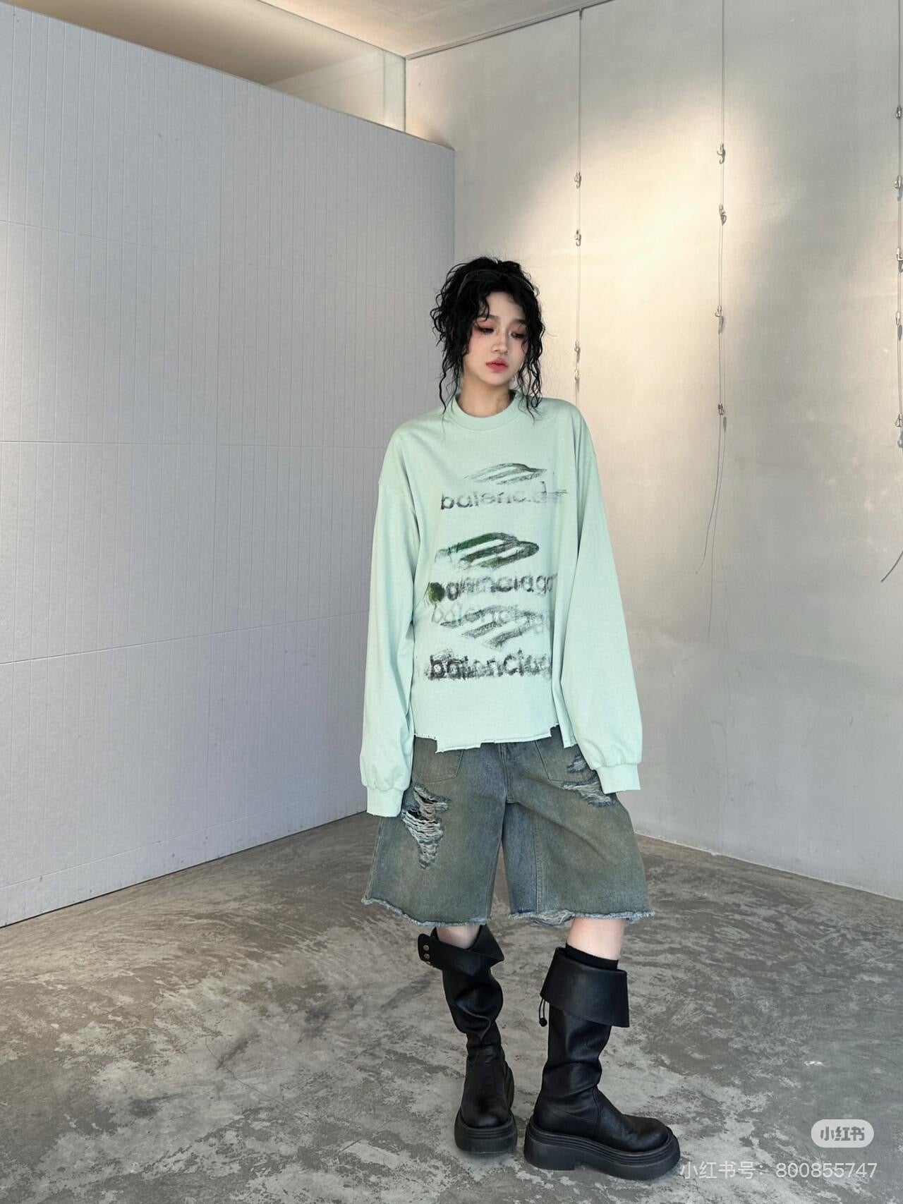 체인2호 / 발렌시아가 남성 긴팔 티셔츠