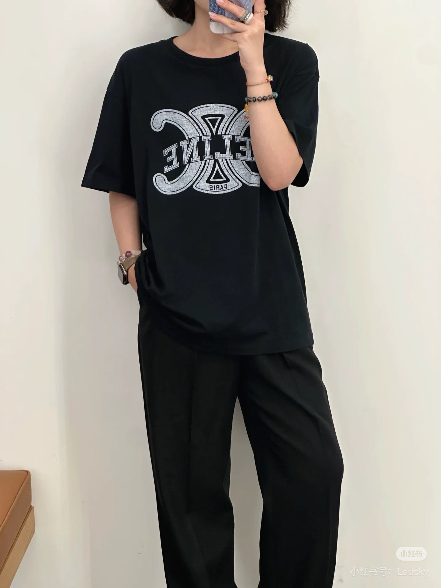 체인2호 / 셀린느 남성 여성 라운드넥 반팔 티셔츠