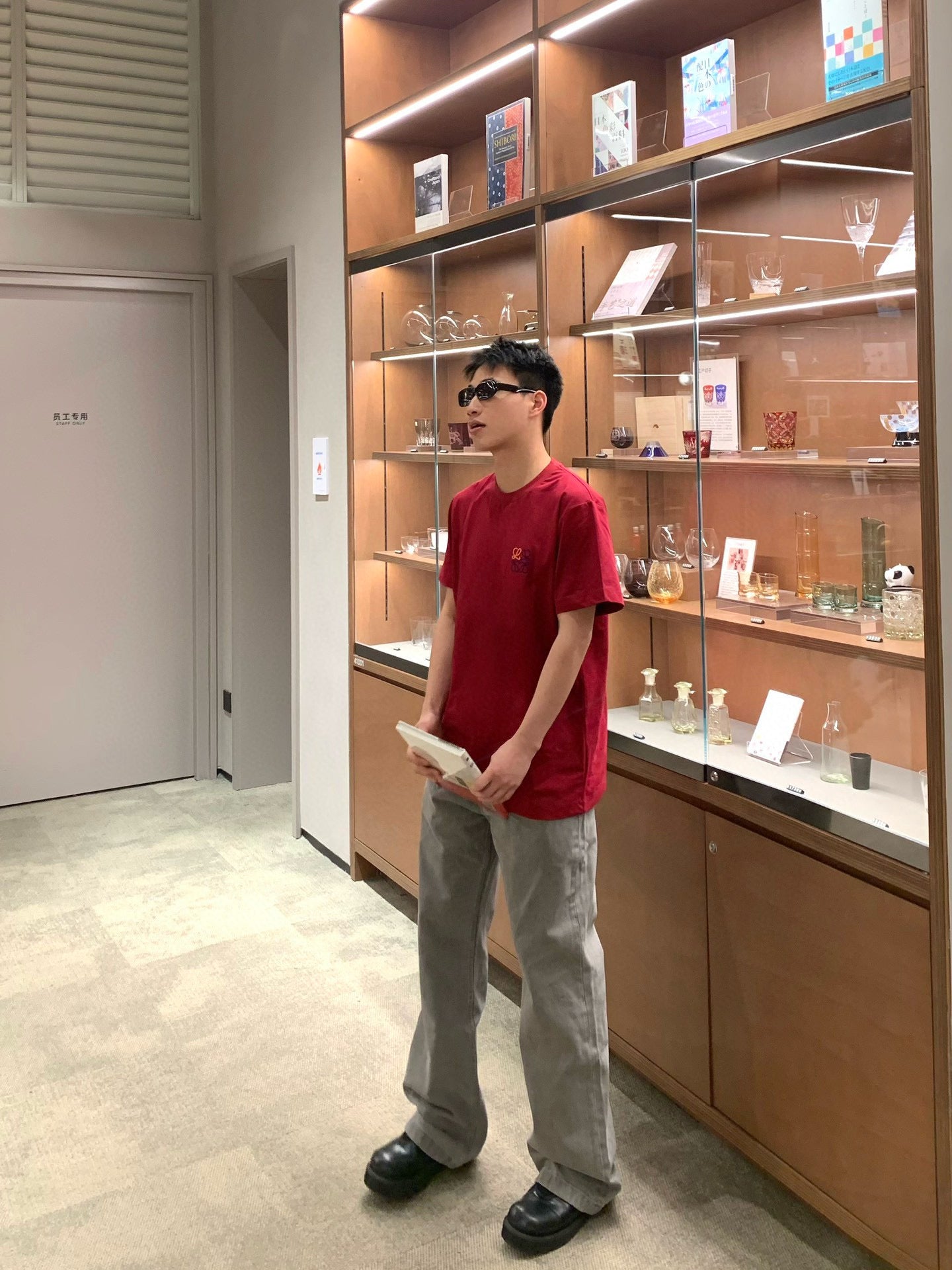 사슬 / 로에베 남성 로고 자수 반팔 티셔츠