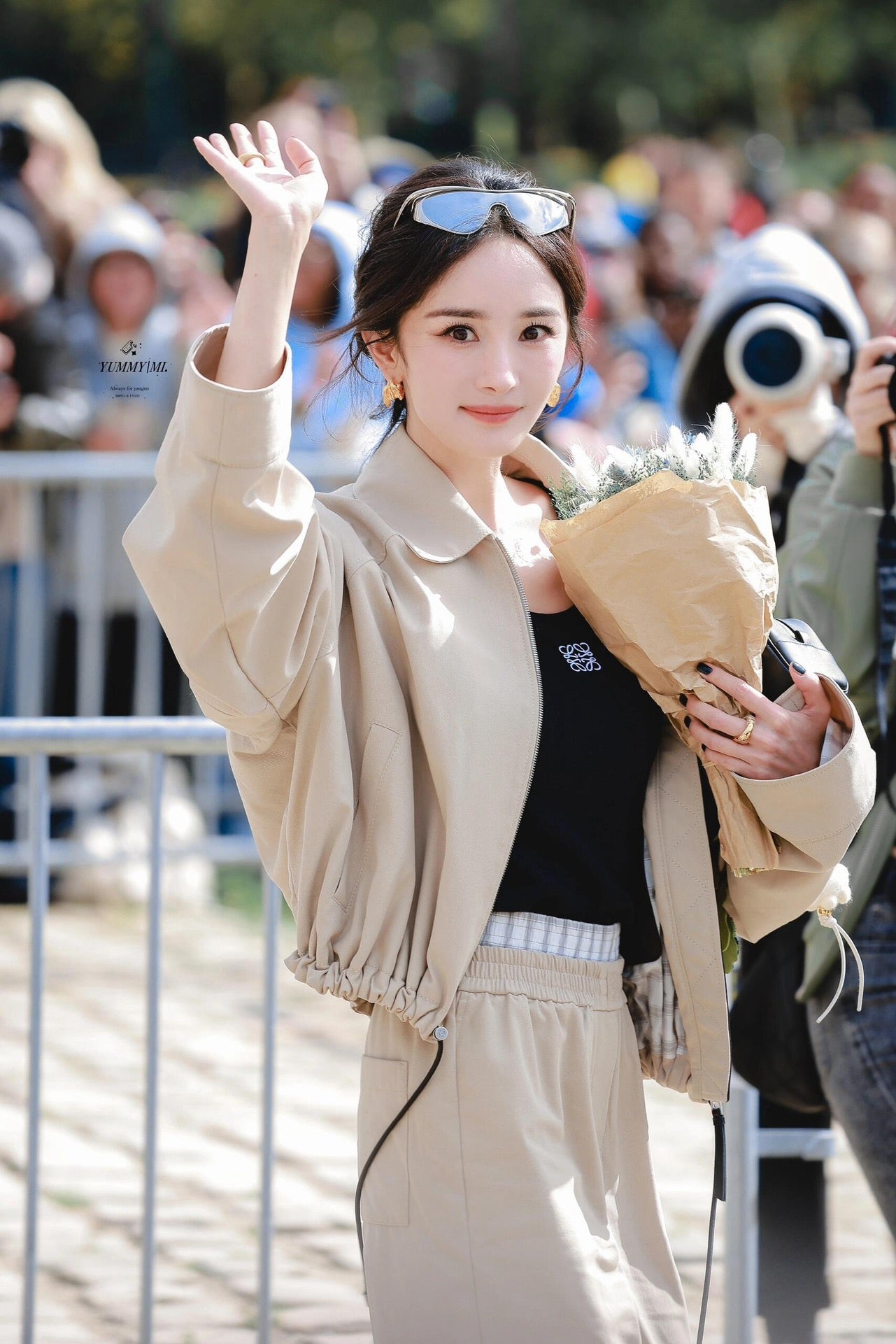 사슬 / 로에베 남성 로고 자수 라운드넥 나시