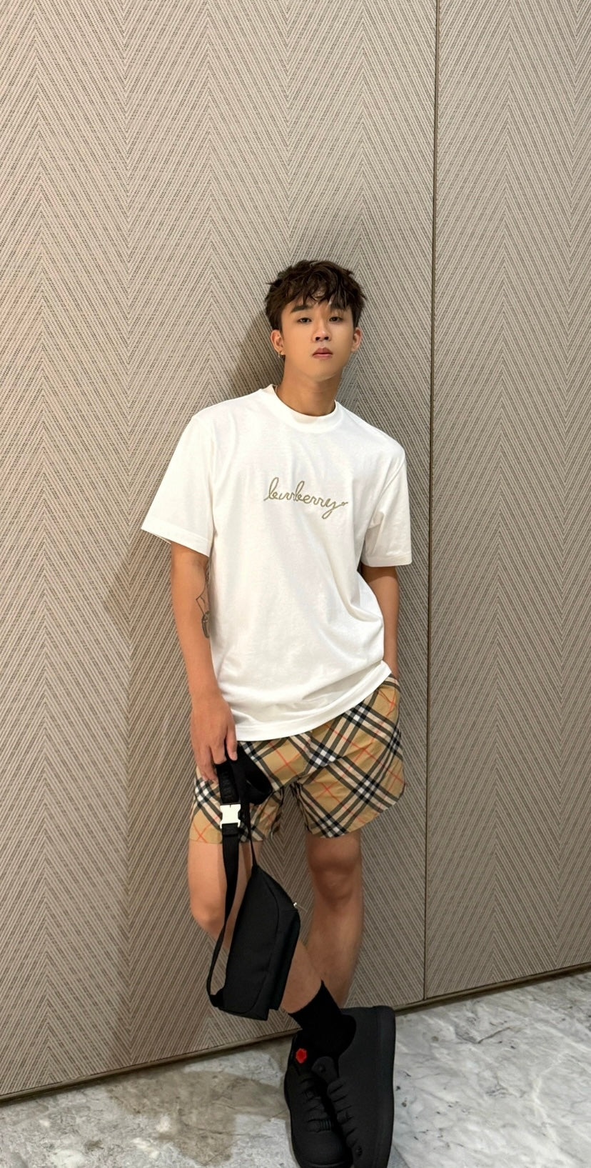GTR / 버버리 남성 여성 자수 반팔 티셔츠