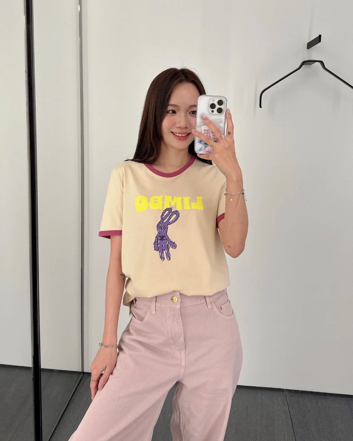 체인2호 / 셀린느 여성 토끼 프린트 반팔 티셔츠