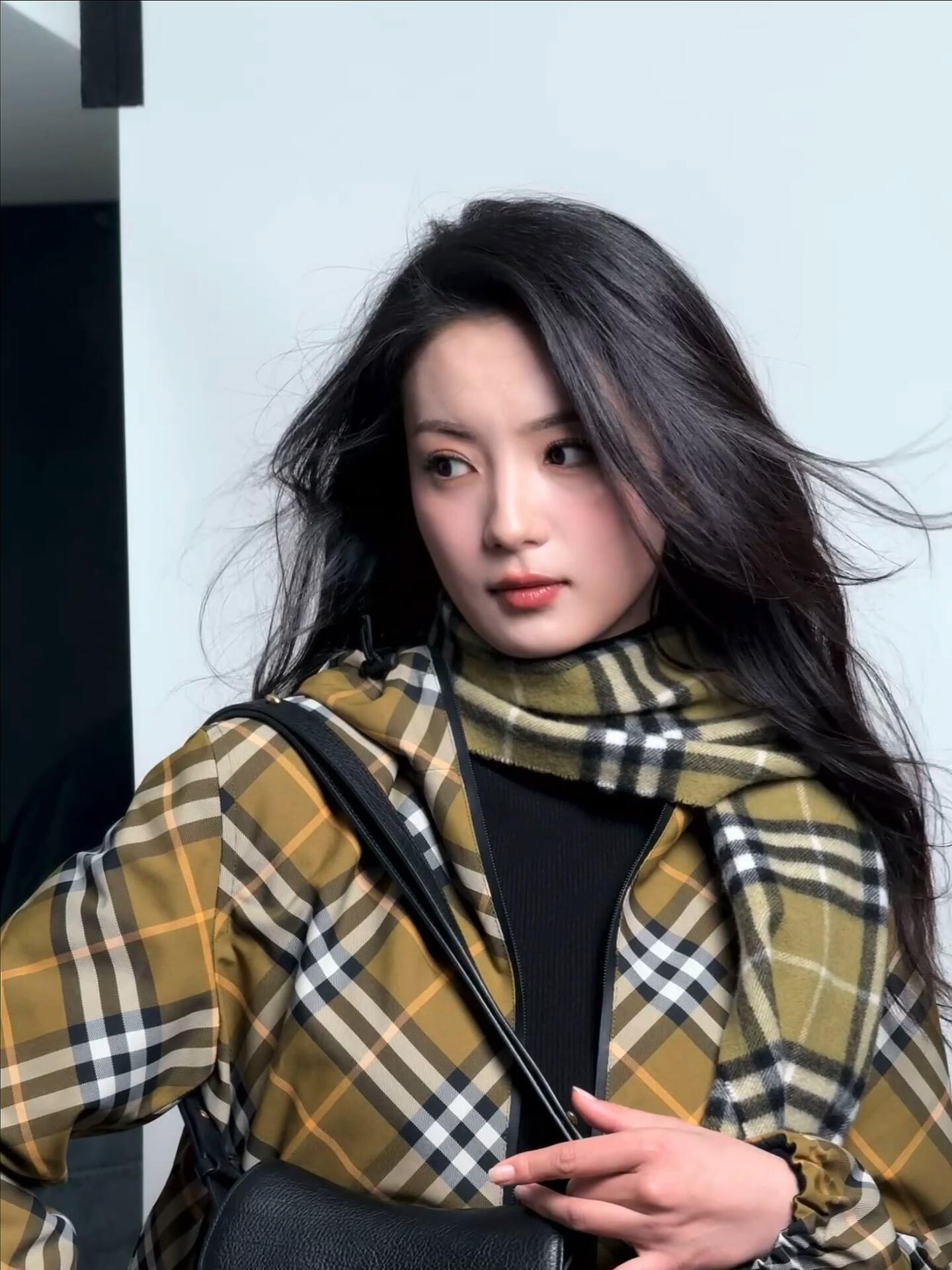 R공장 / 버버리 남성 양면 체크 자켓