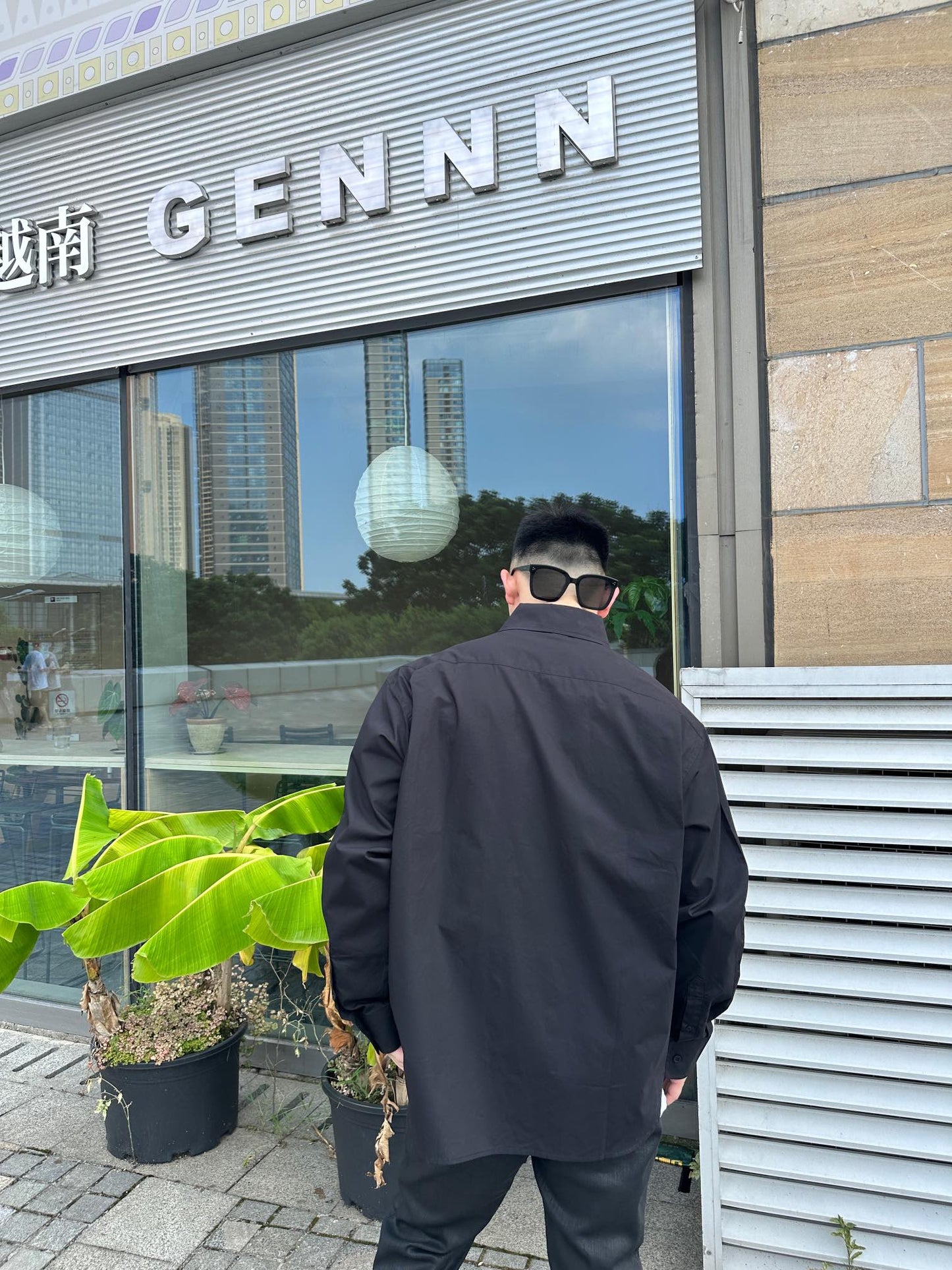GTR / 발렌시아가 남성 BB 자수 셔츠