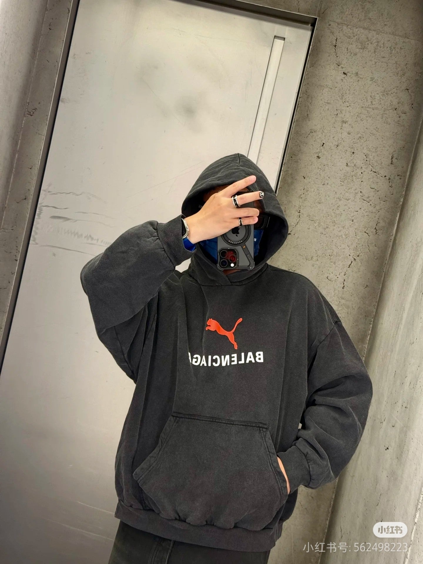 GTR / 발렌시아가 남성 워싱 후드티