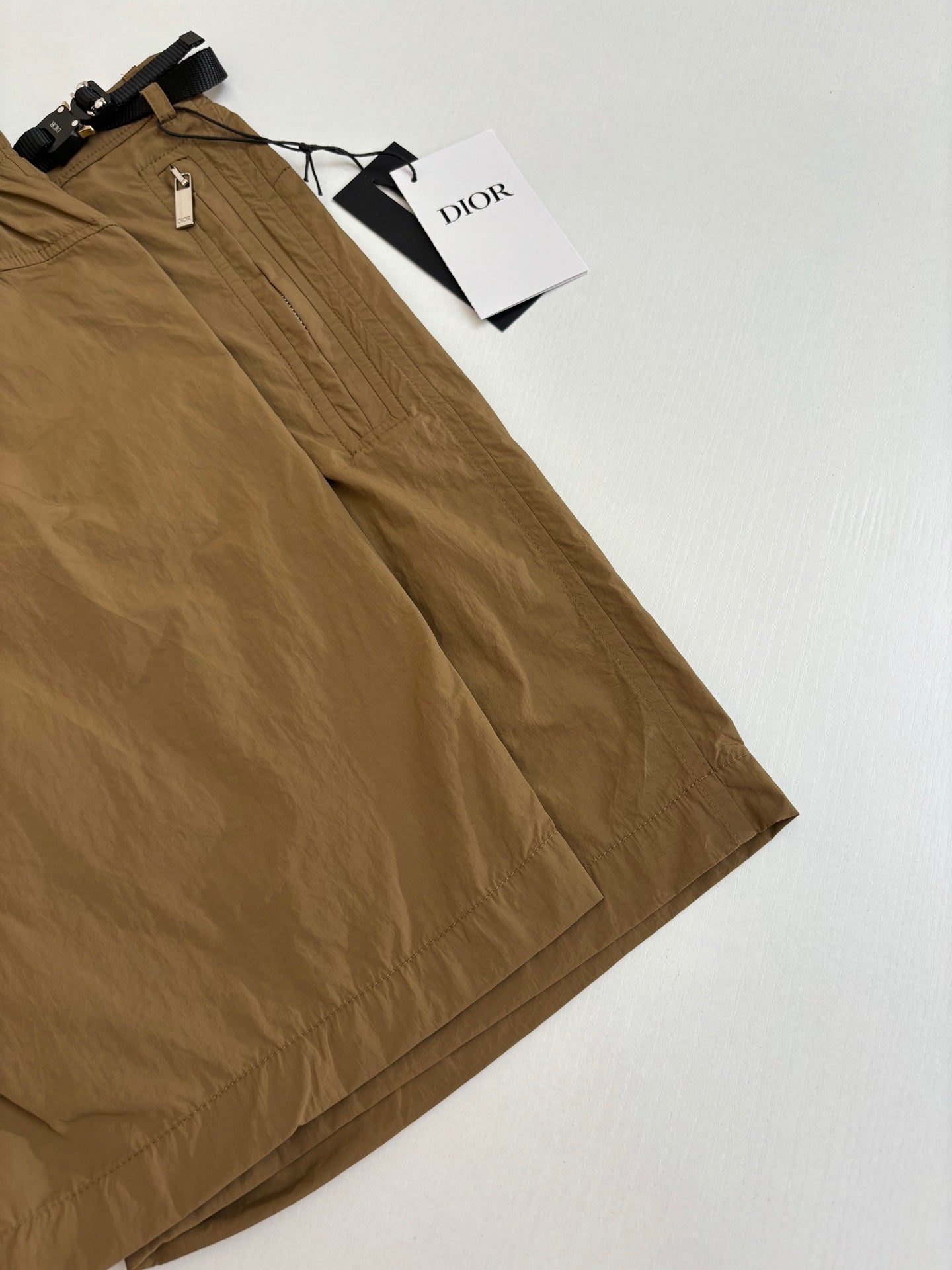 체인2호 / 디올 남성 반바지