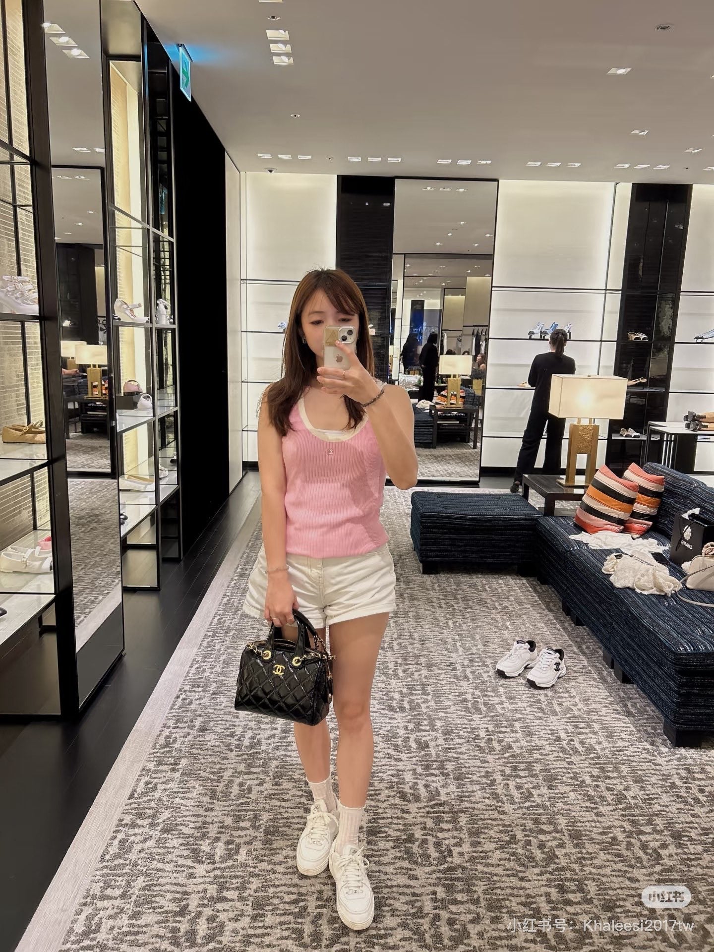 양 공장 / 샤넬 에나멜 가방