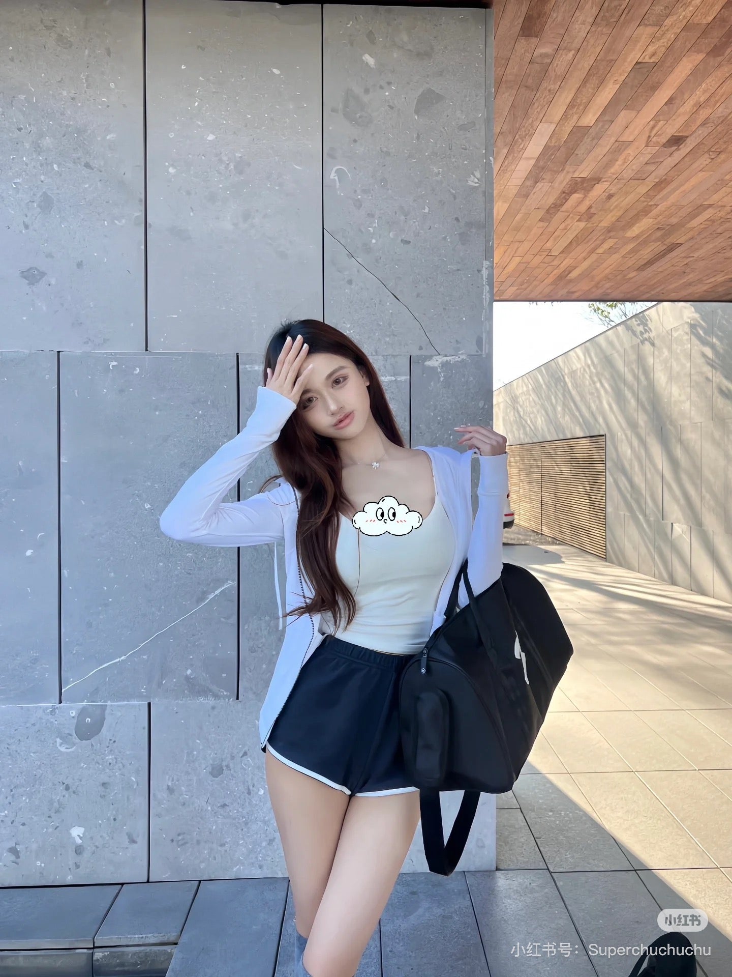 양 공장 / 샤넬 여행 가방