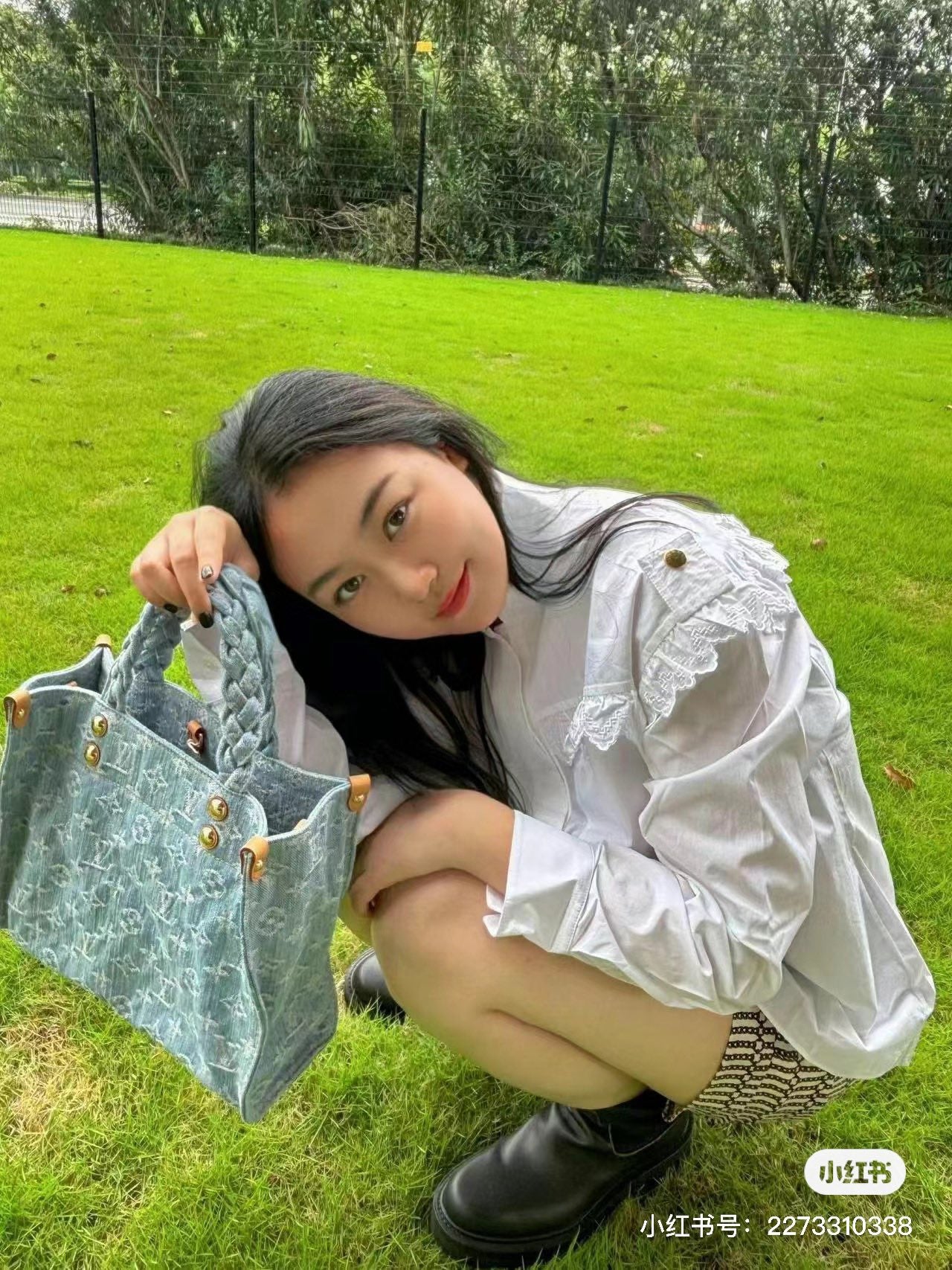 양 공장 / 루이비통 연청 가방