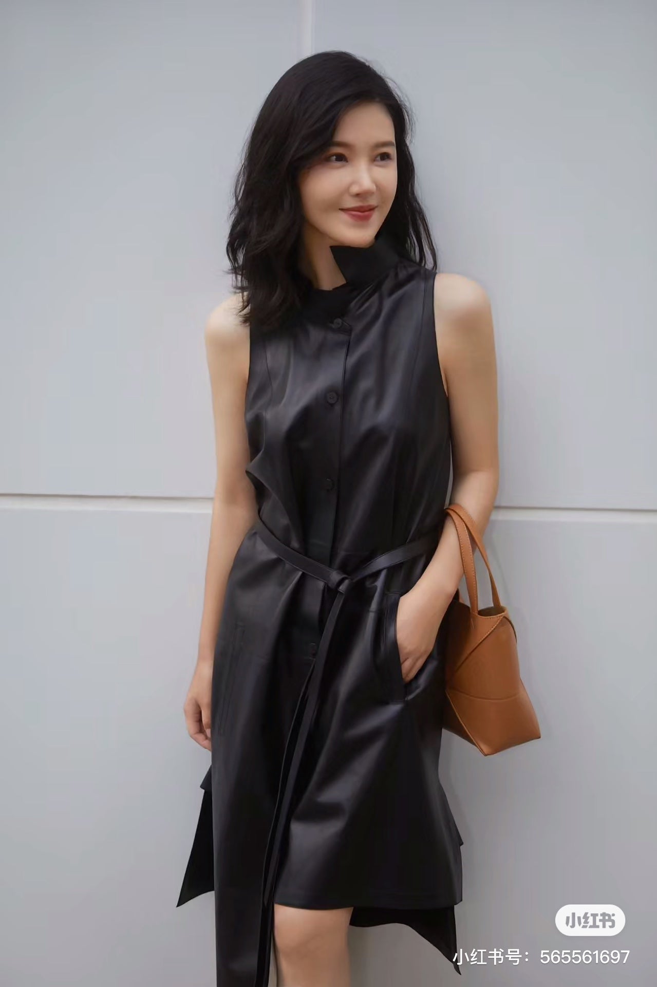 양 공장 / 로에베 기하학 가방