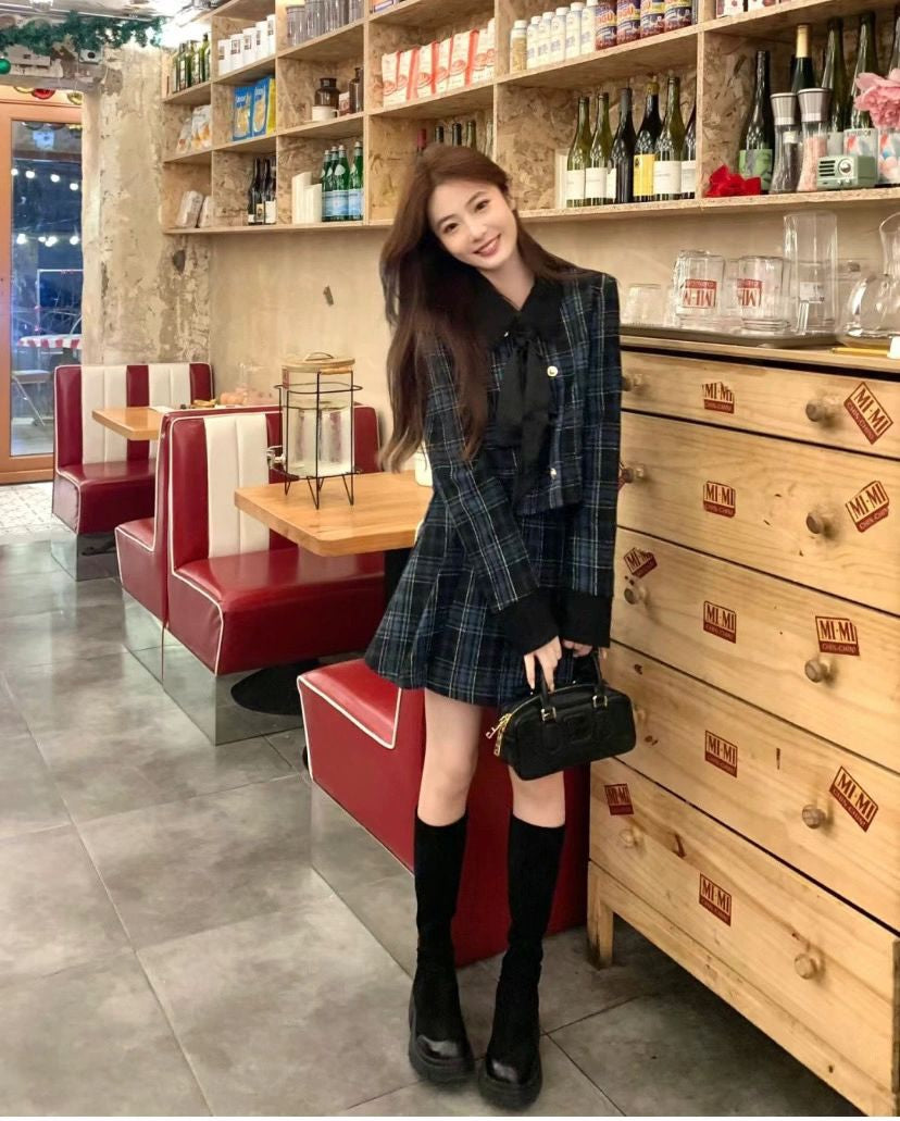 양 공장 / 미우미우 라지 밀크 티 볼링백