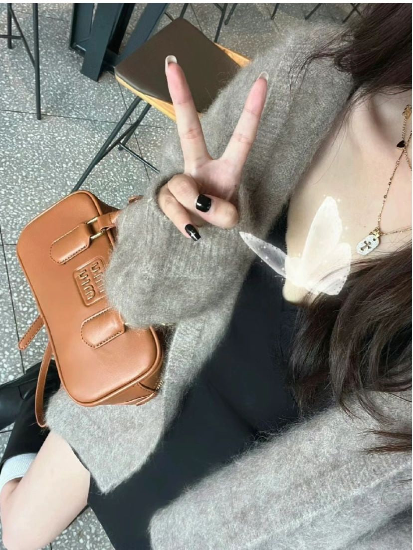 양 공장 / 미우미우 라지 브라운 볼링백