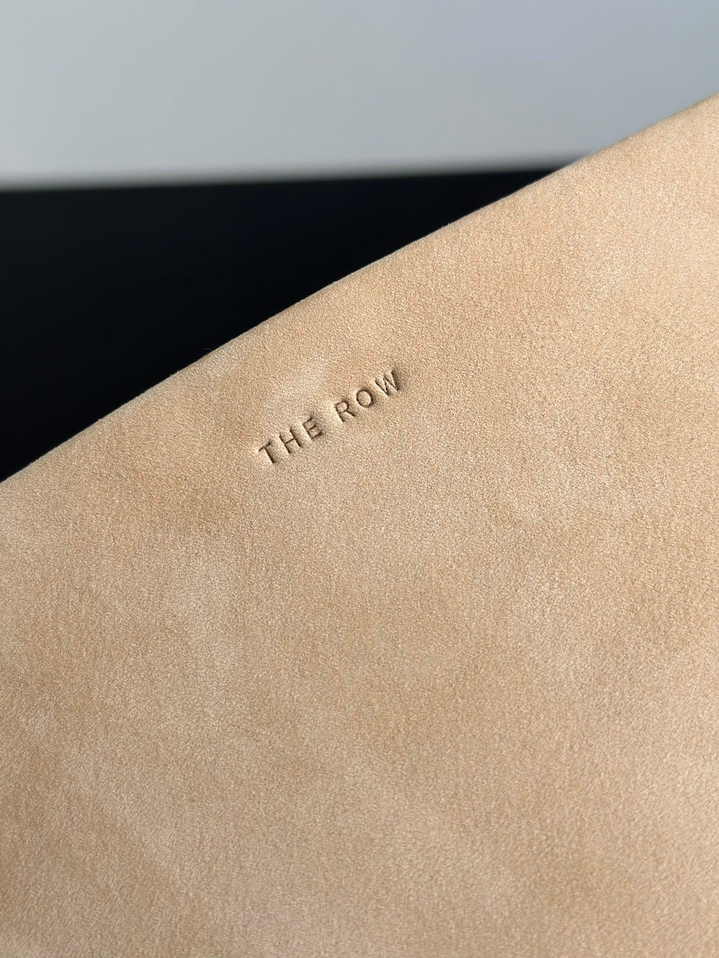양 공장 / The Row 버킷백