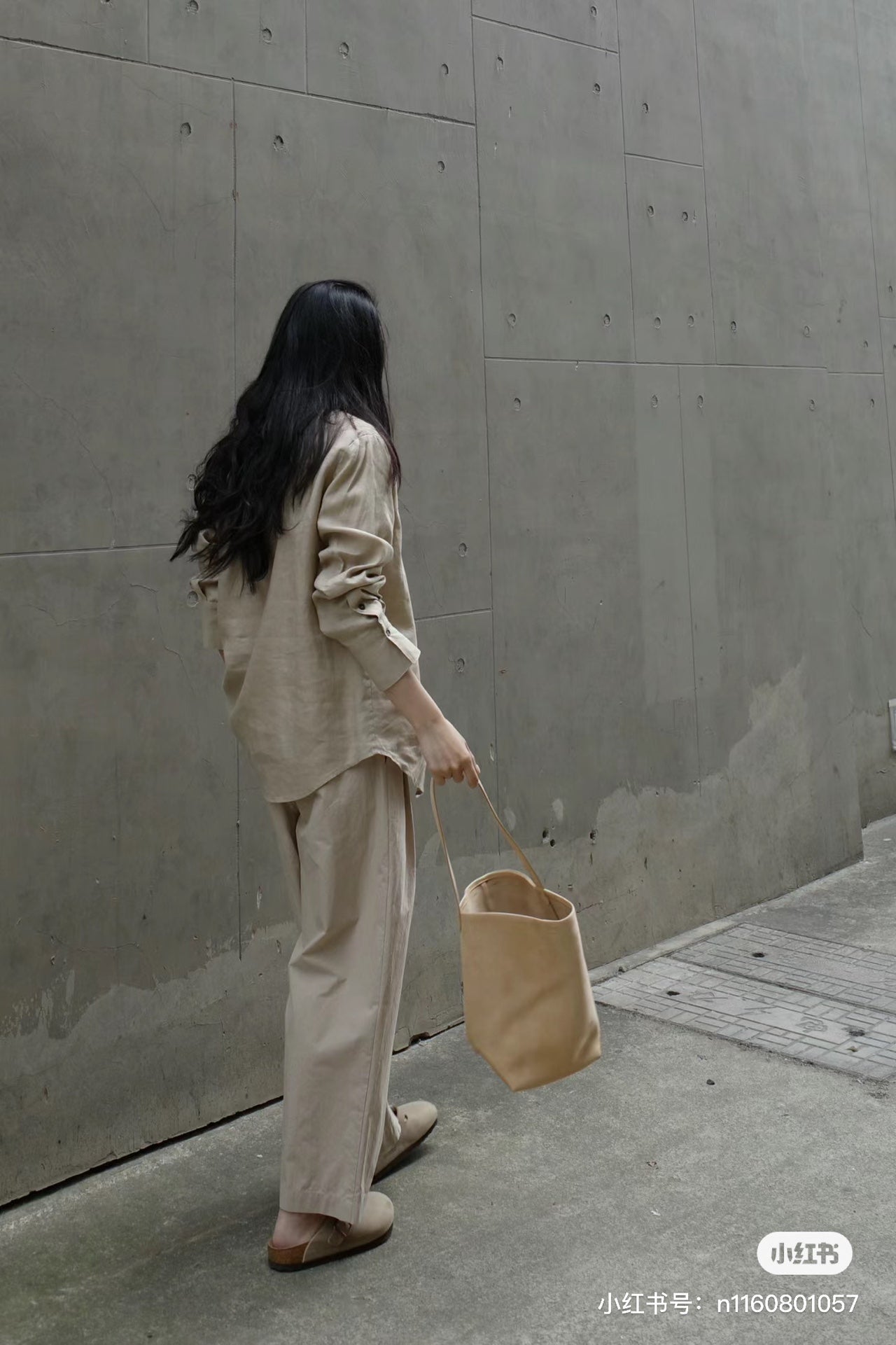 양 공장 / The Row 버킷백