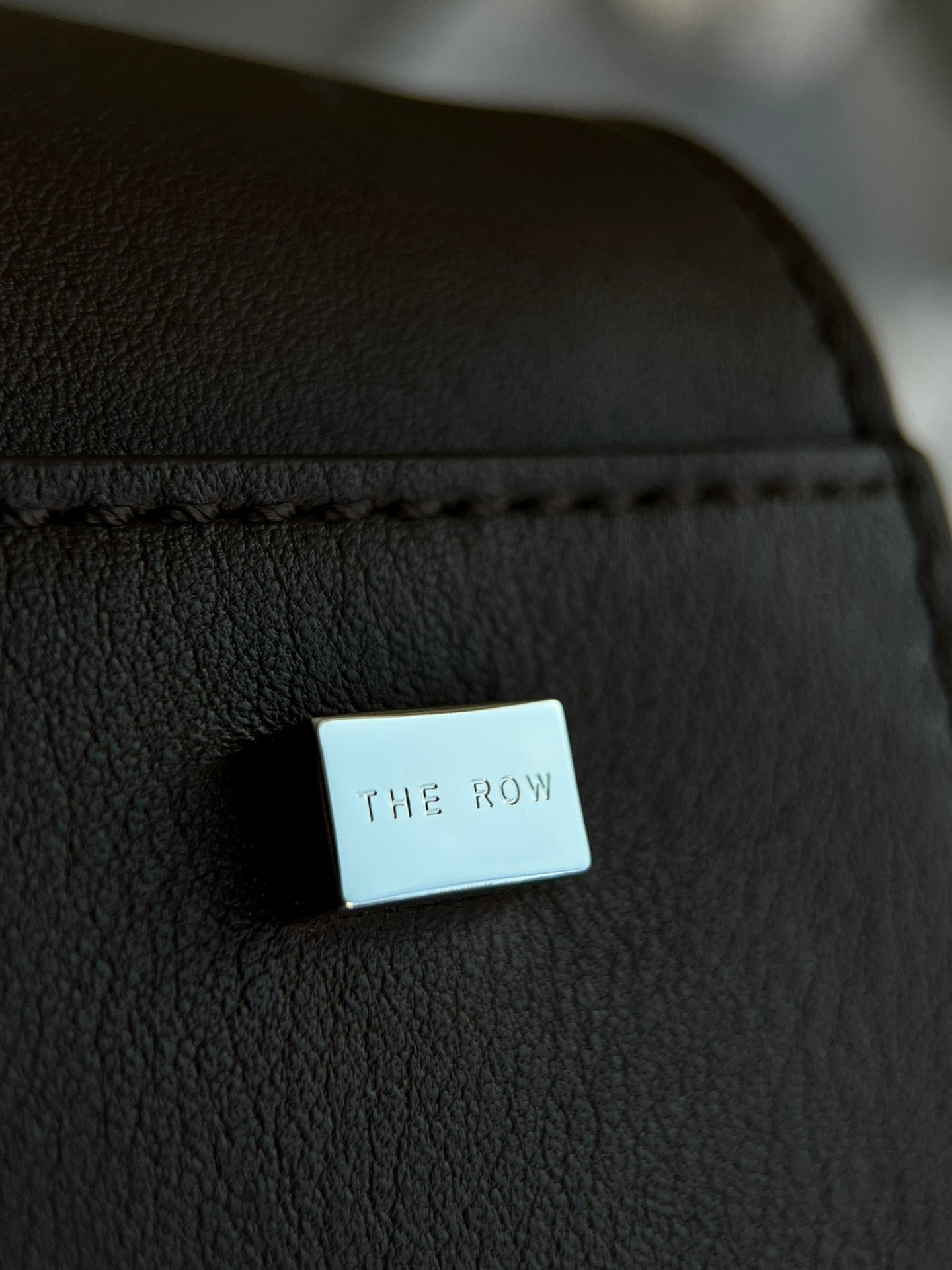 양 공장 / The Row 핸드백