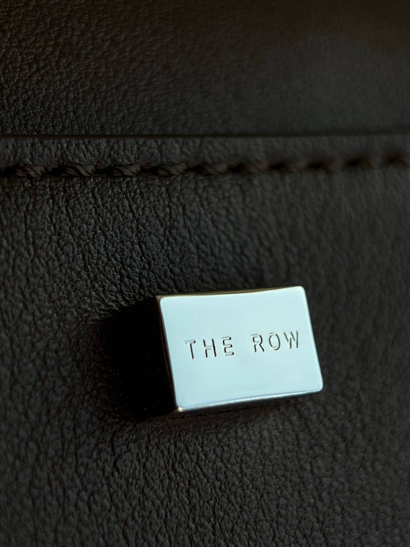 양 공장 / The Row 핸드백