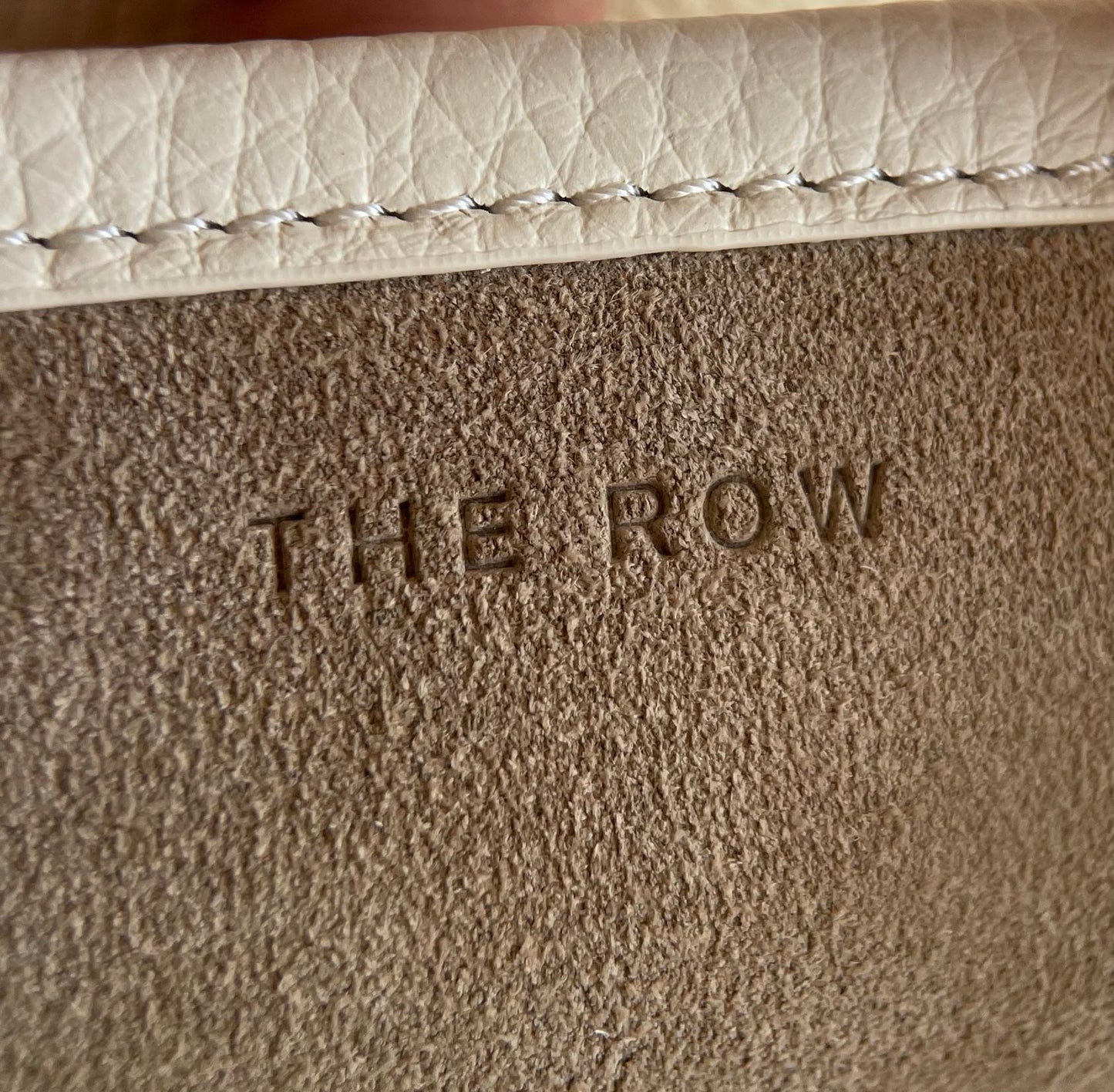 양 공장 / The Row 버킷 백