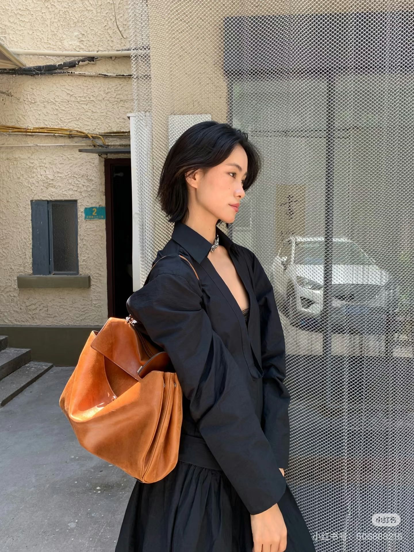 양 공장 / 발렌시아가 핸드백