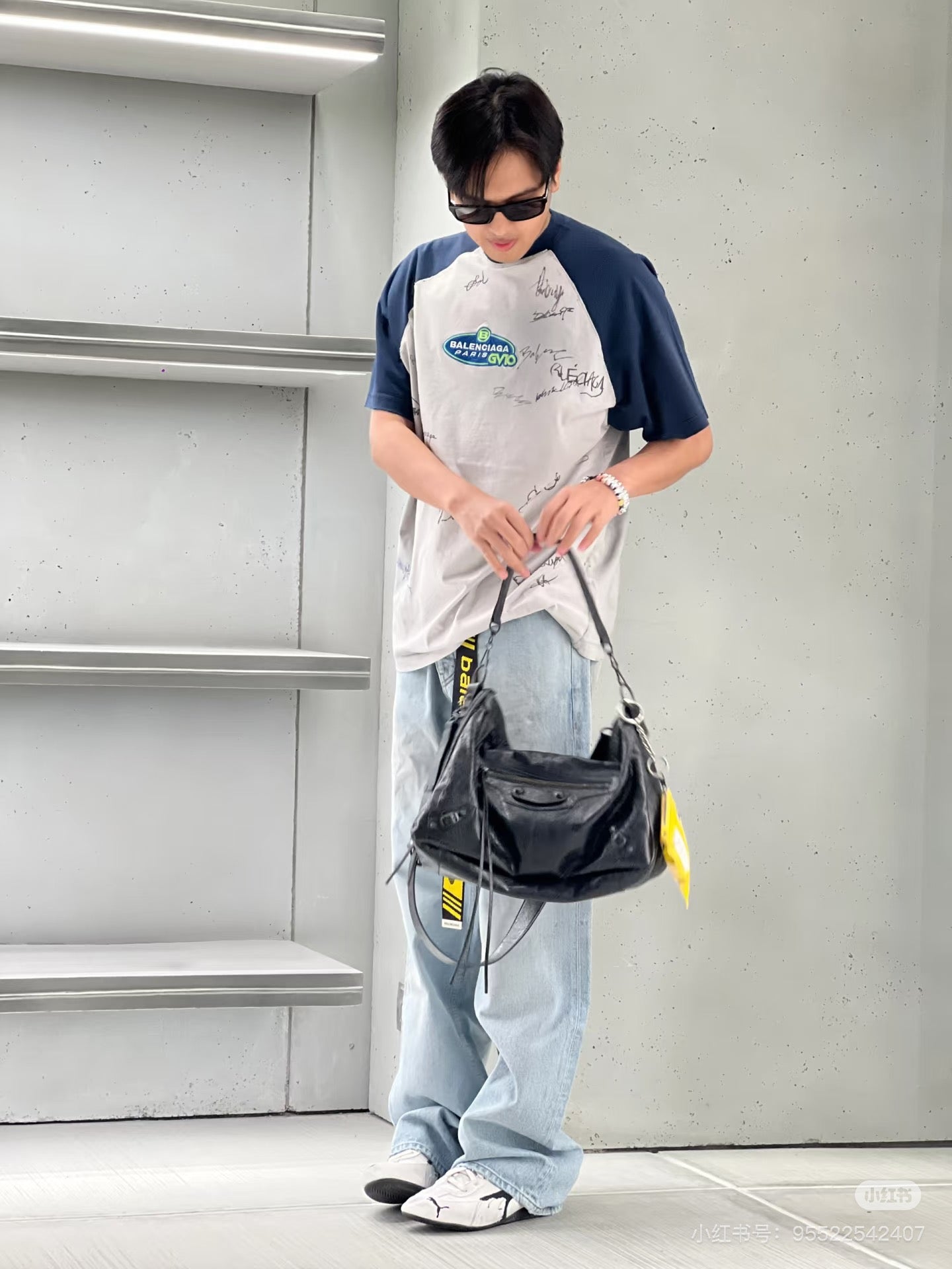 양 공장 / 발렌시아가 모터 백