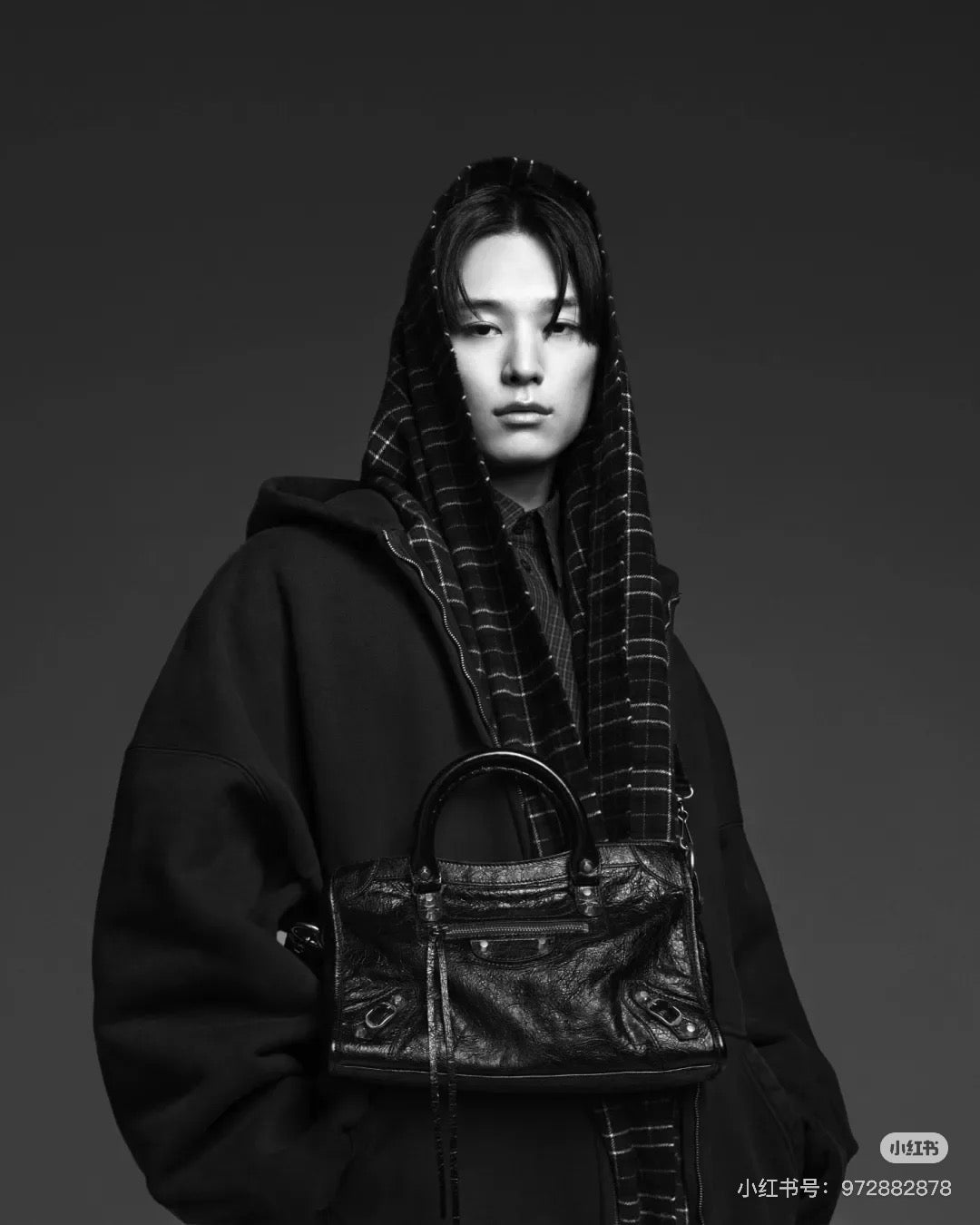 양 공장 / 발렌시아가 모터 백