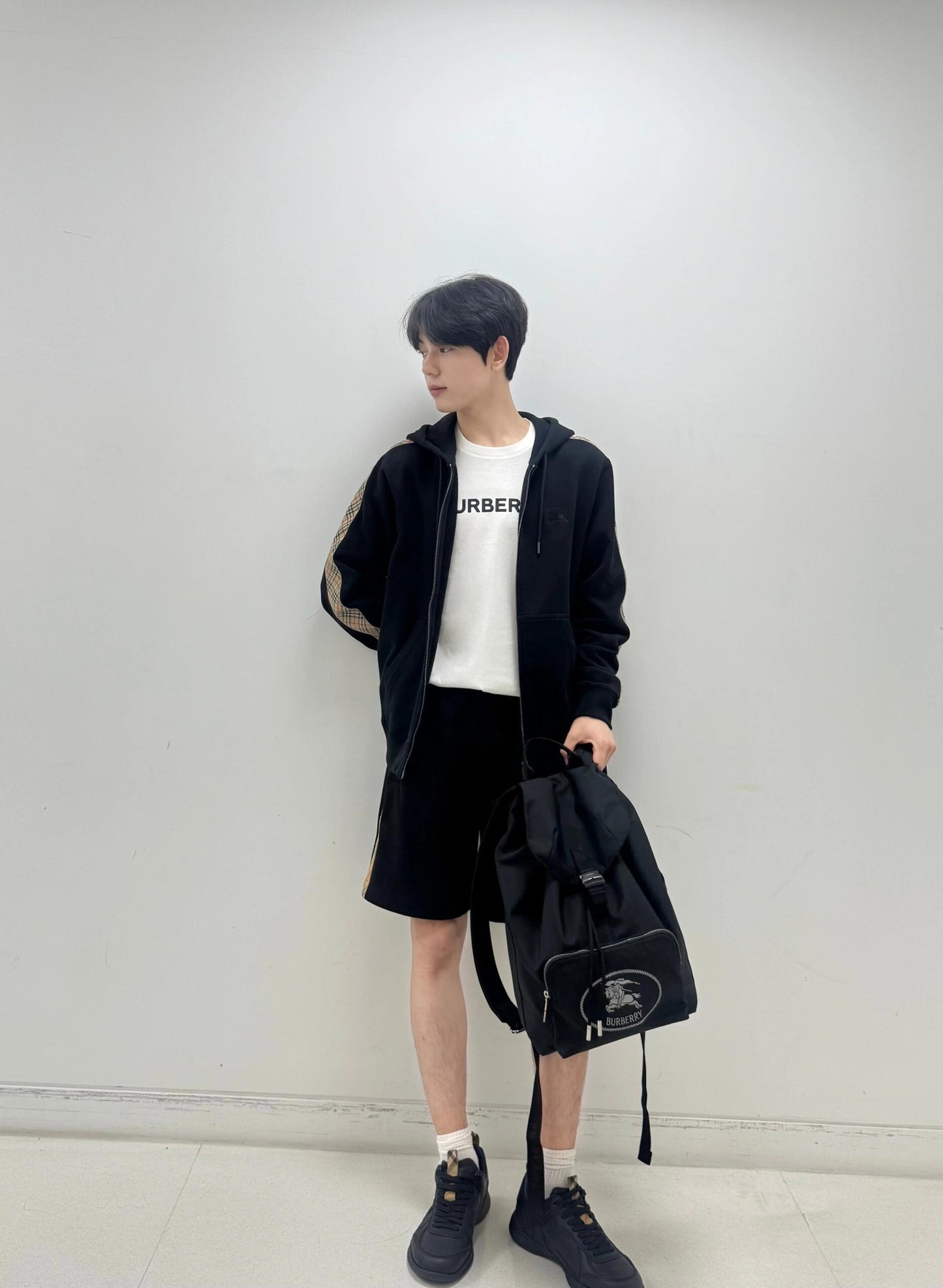 R공장 / 버버리 남성 체크 재킷