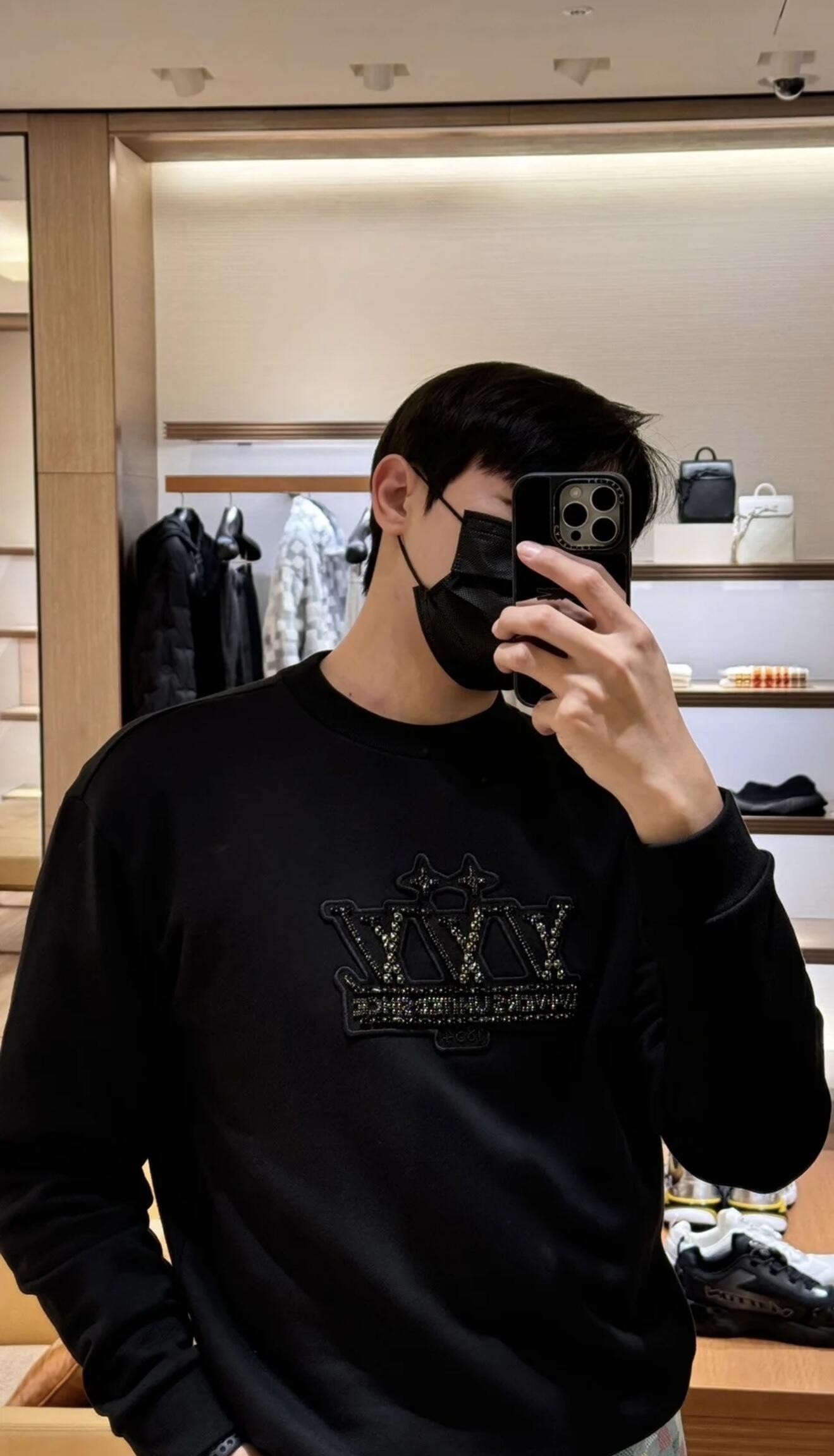R공장 / 루이비통 남성 스포츠 셔츠